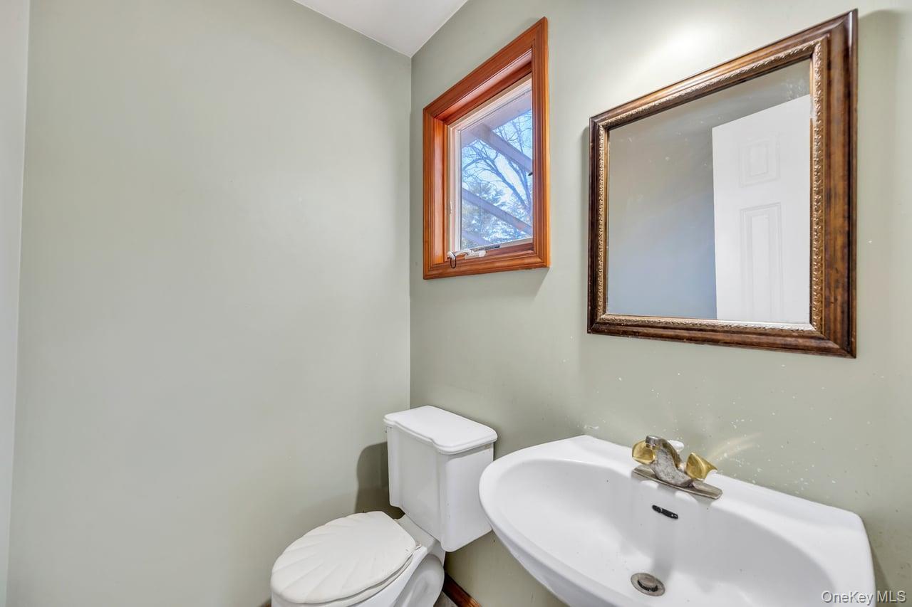 Single Family Locust  Suffolk County, NY 11716, MLS-963794-24