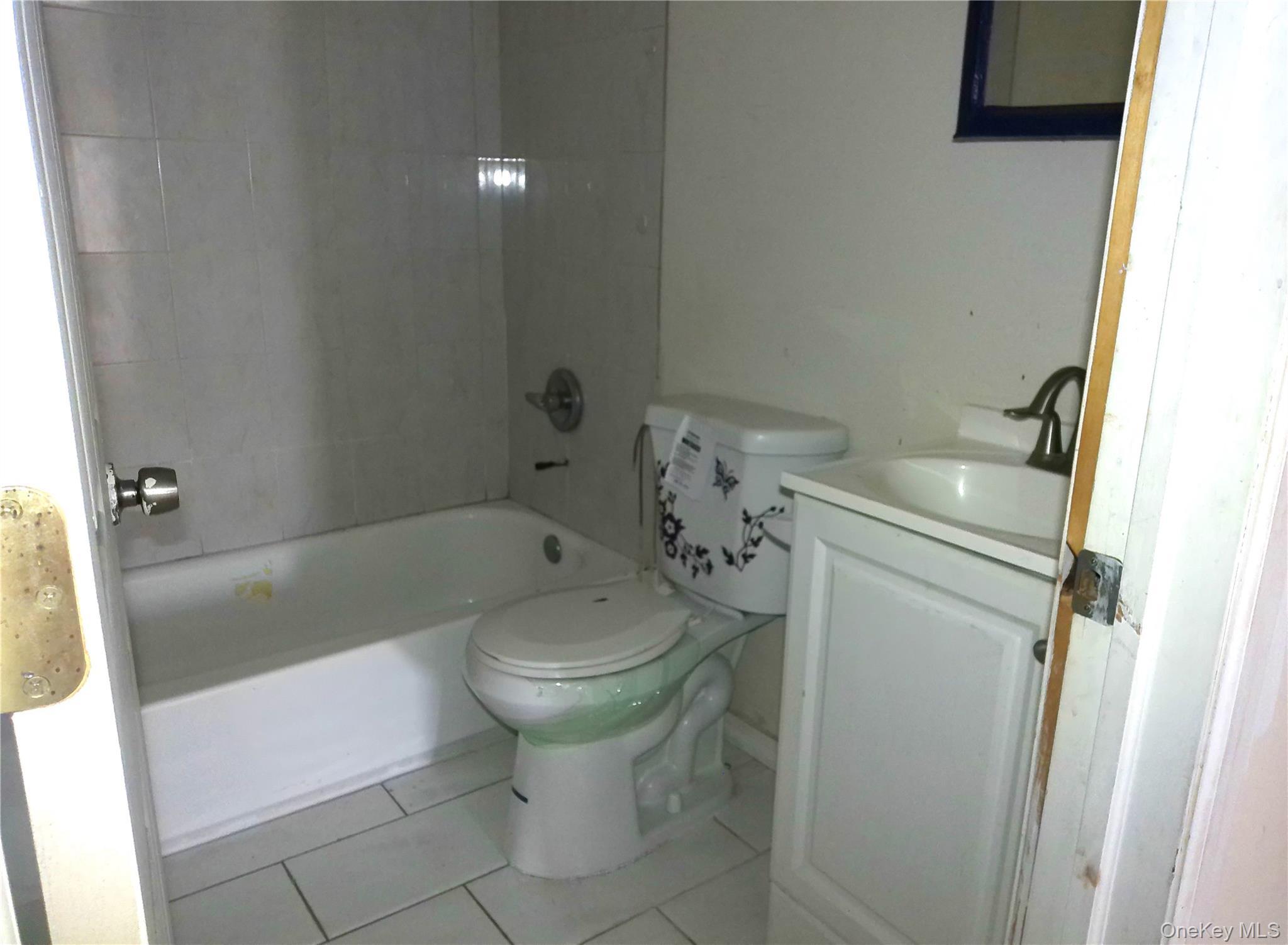 Single Family 147 Queens, NY 11434, MLS-963810-23