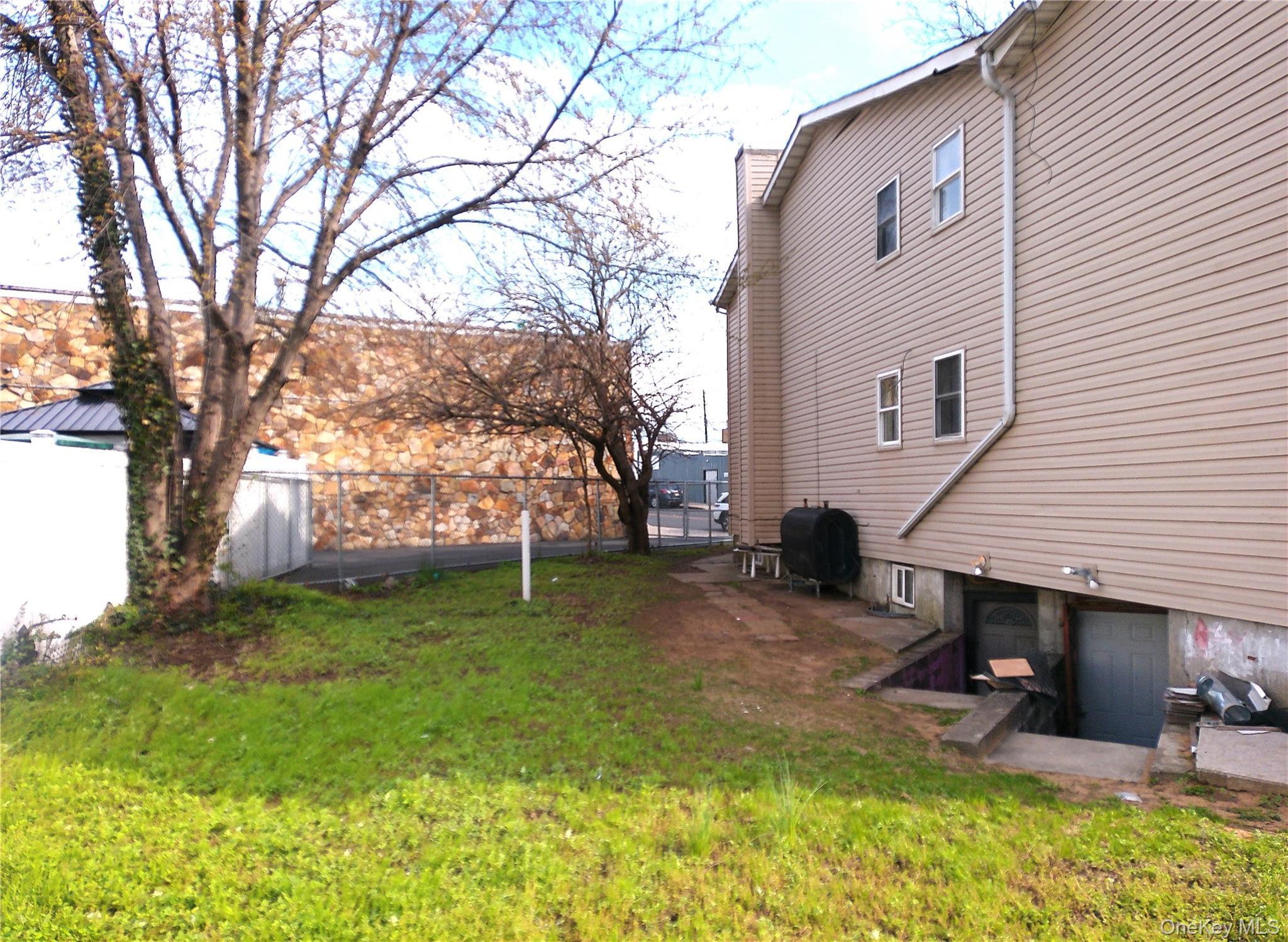 Single Family 147 Queens, NY 11434, MLS-963810-7