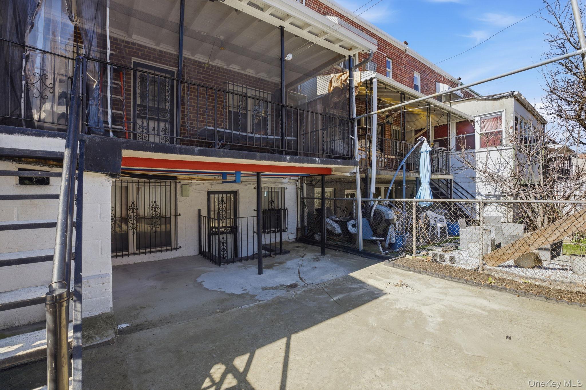 Single Family Bronxwood  Bronx, NY 10469, MLS-963811-20