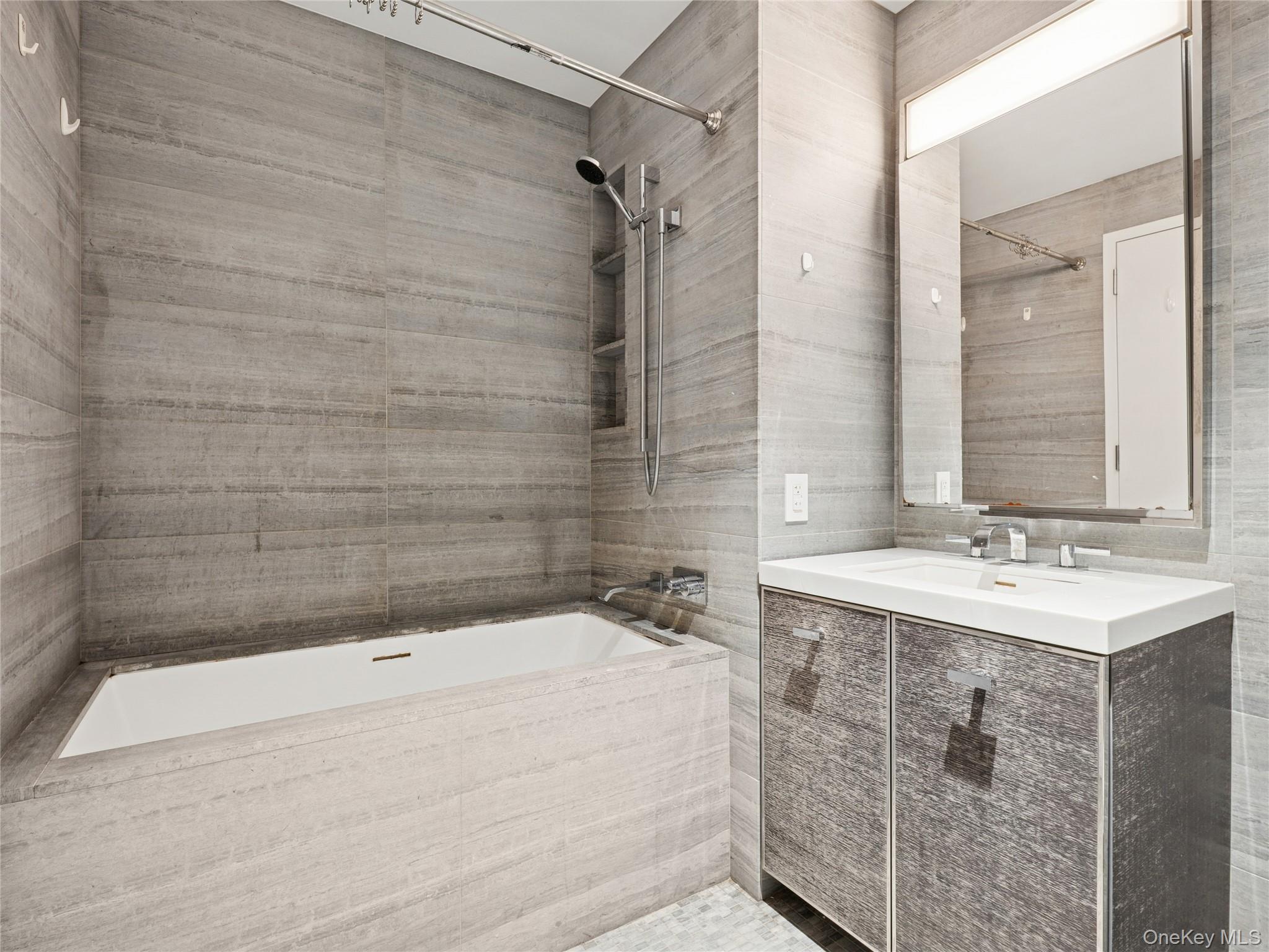 Condo South  Manhattan, NY 10002, MLS-963817-15