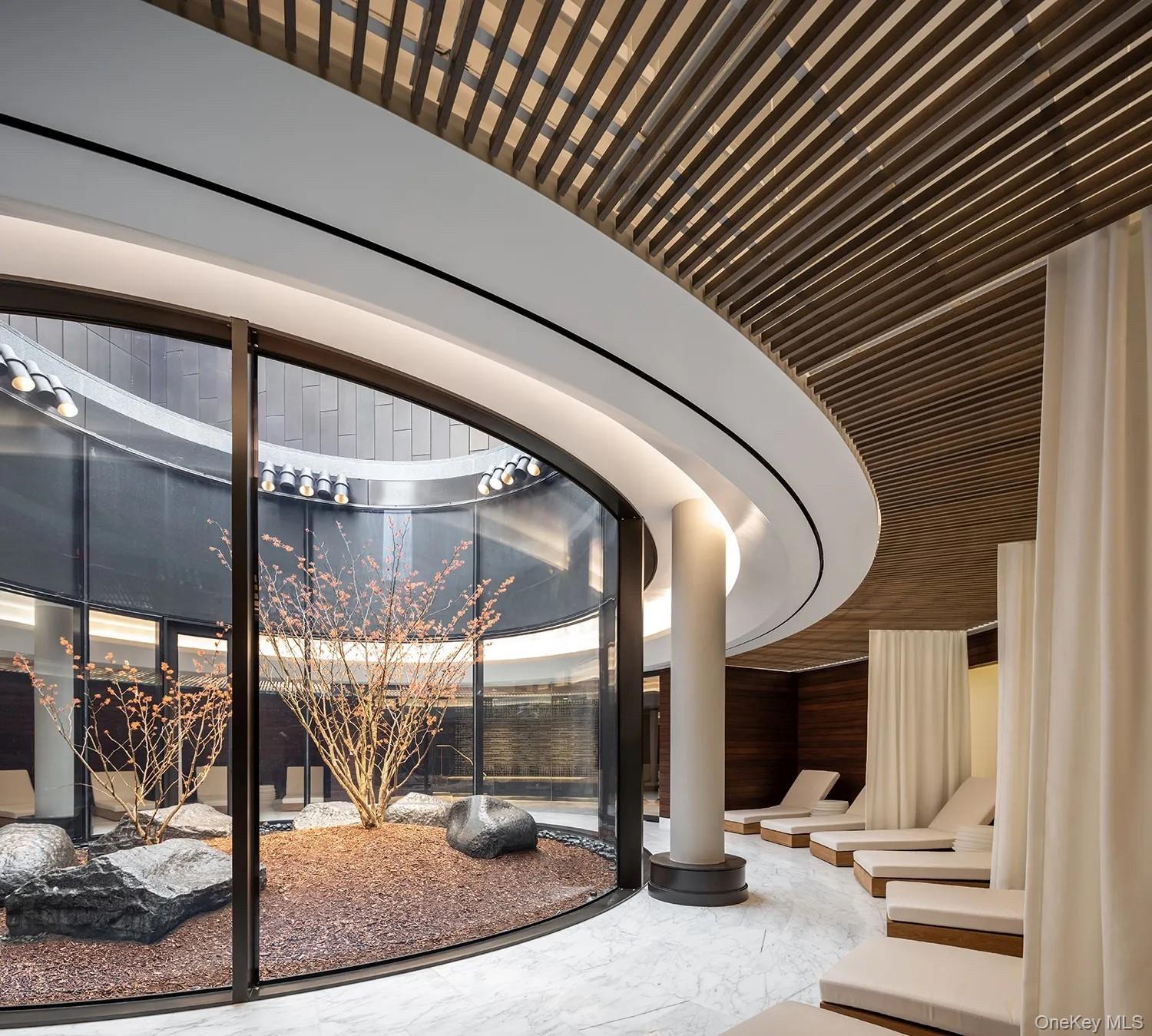 Condo South  Manhattan, NY 10002, MLS-963817-17