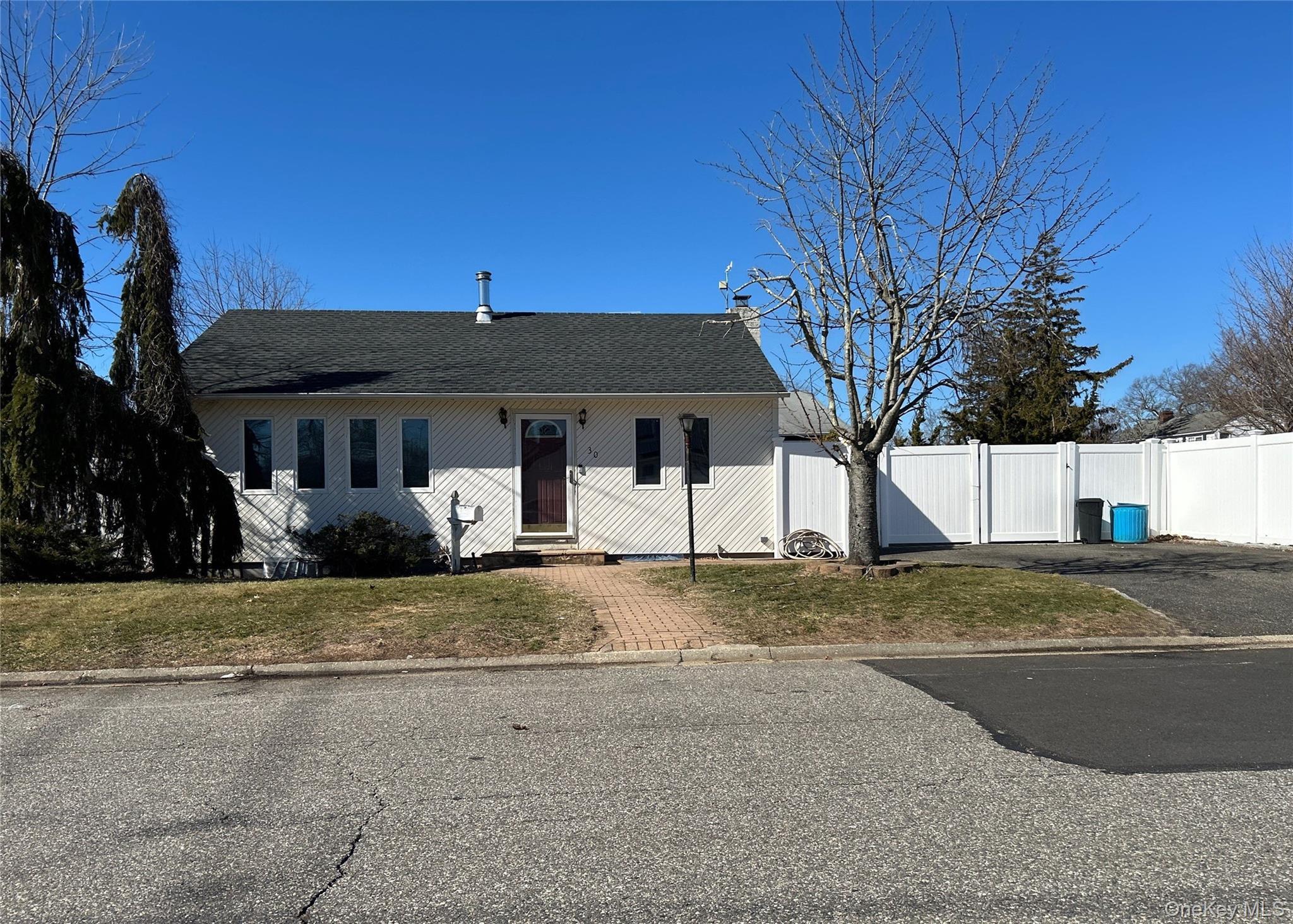 Single Family Jenkins  Suffolk County, NY 11703, MLS-963823-3