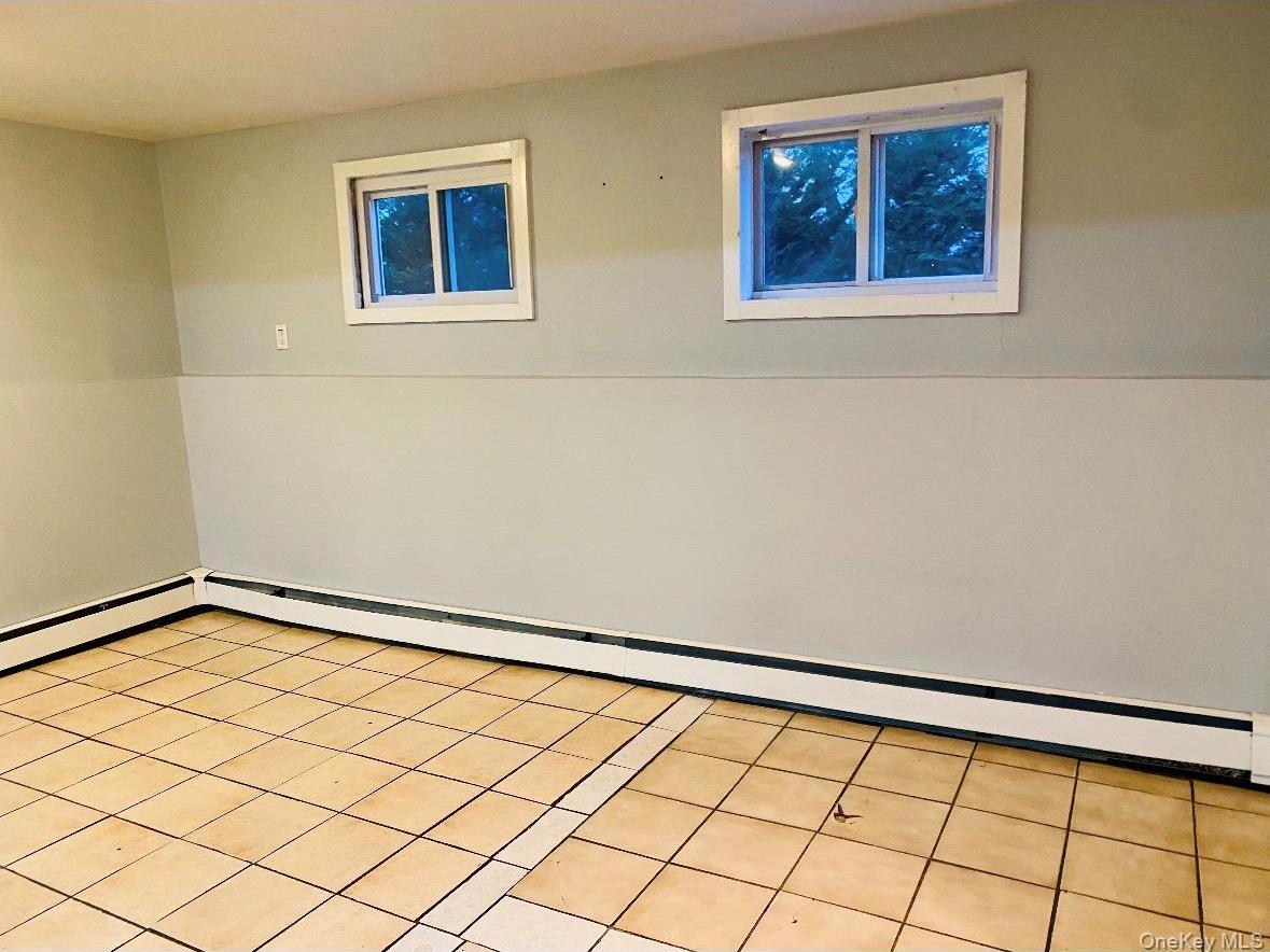 Single Family Anna  Suffolk County, NY 11706, MLS-963843-15