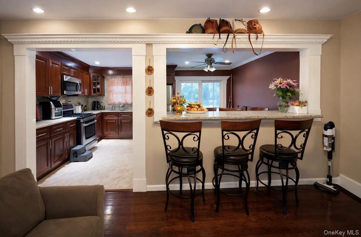 Single Family Anna  Suffolk County, NY 11706, MLS-963843-6