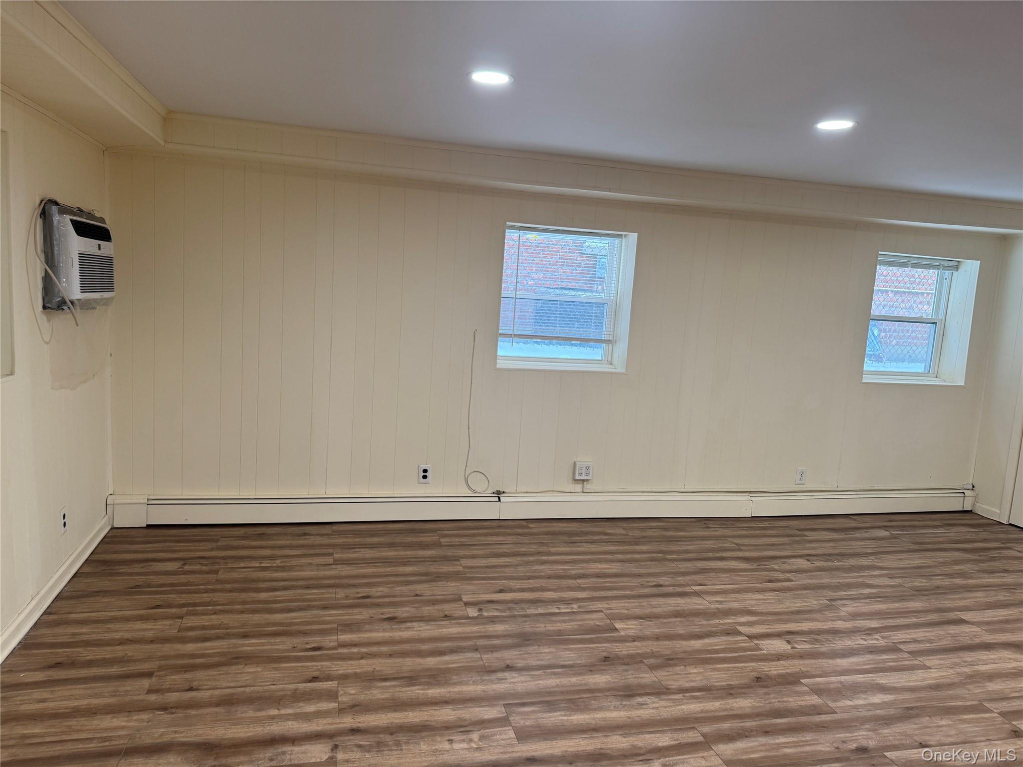 Apartment Pelham  Bronx, NY 10469, MLS-963852-7