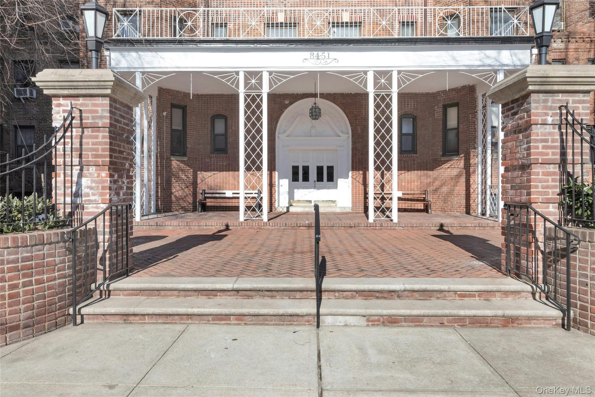 Coop Beverly  Queens, NY 11415, MLS-963865-30