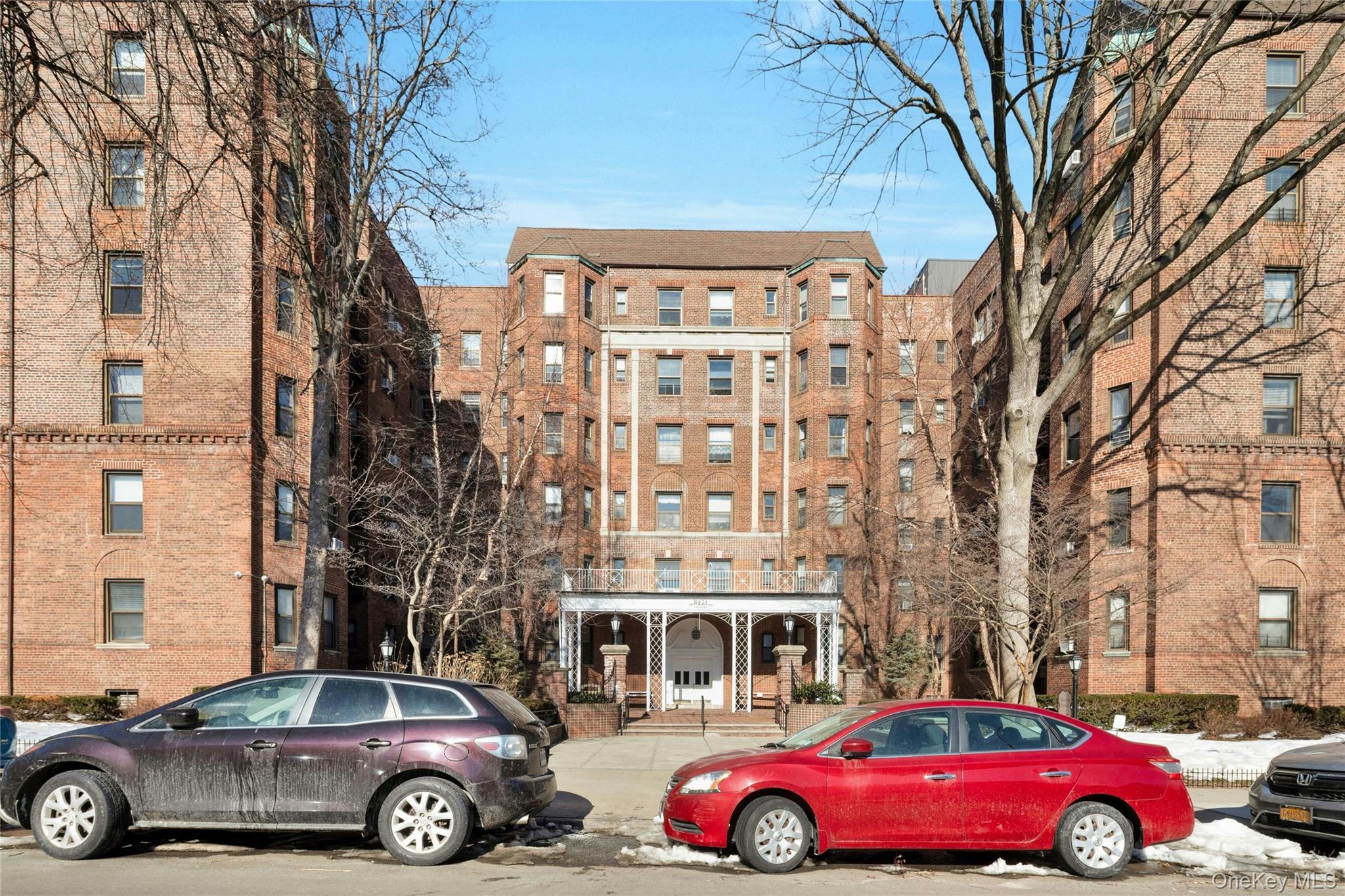 Coop Beverly  Queens, NY 11415, MLS-963865-33