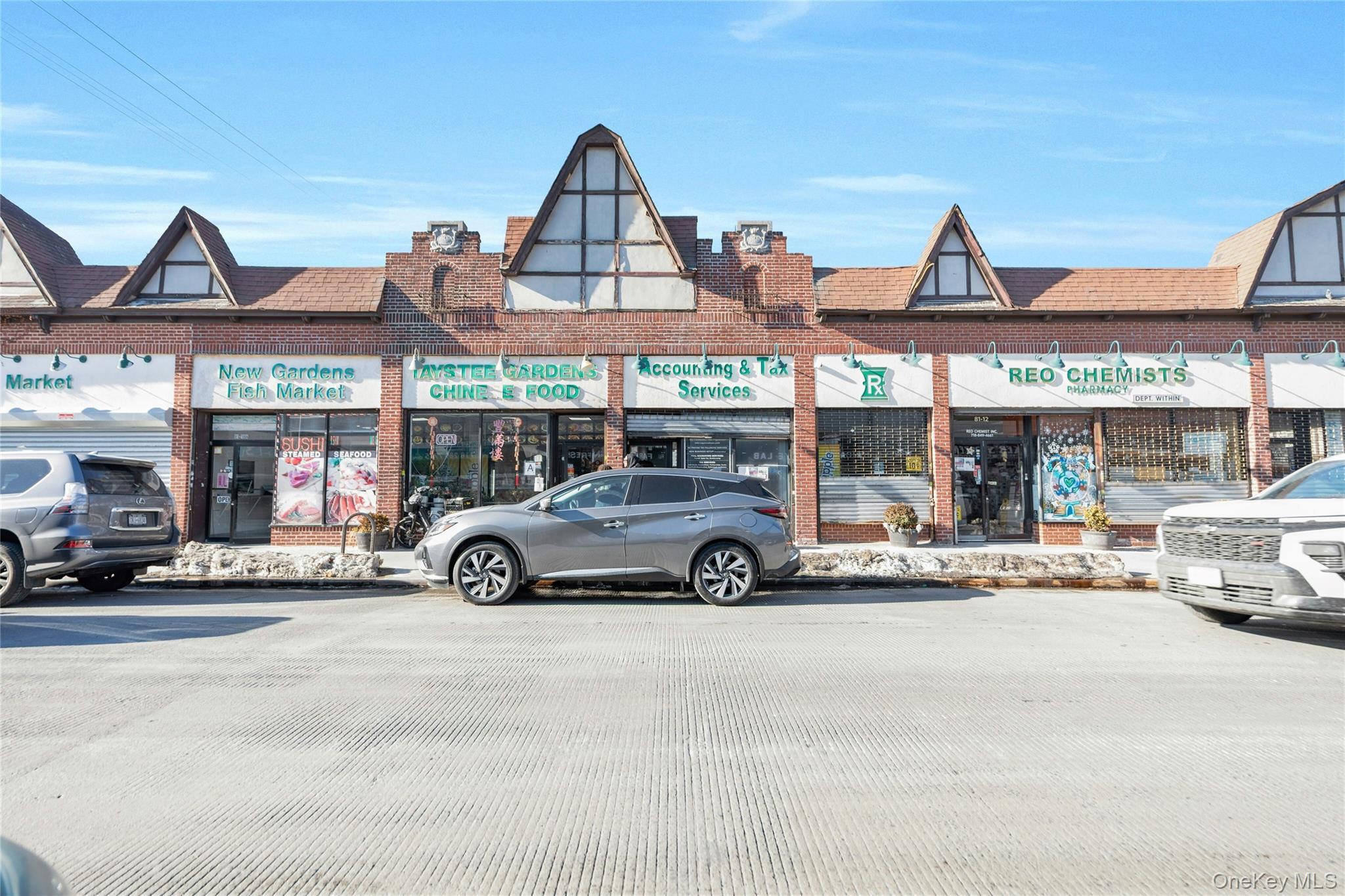 Coop Beverly  Queens, NY 11415, MLS-963865-40