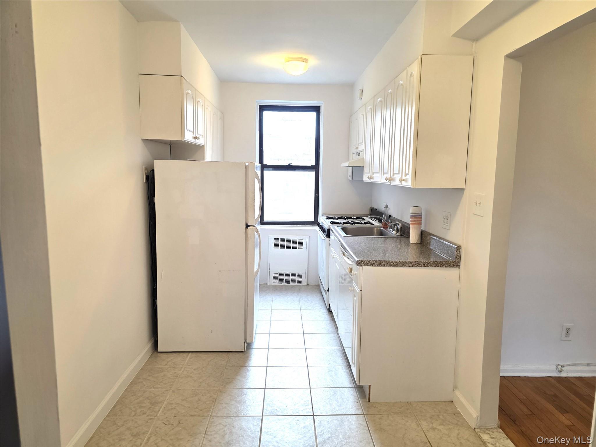 Coop 96th  Brooklyn, NY 11209, MLS-963873-5