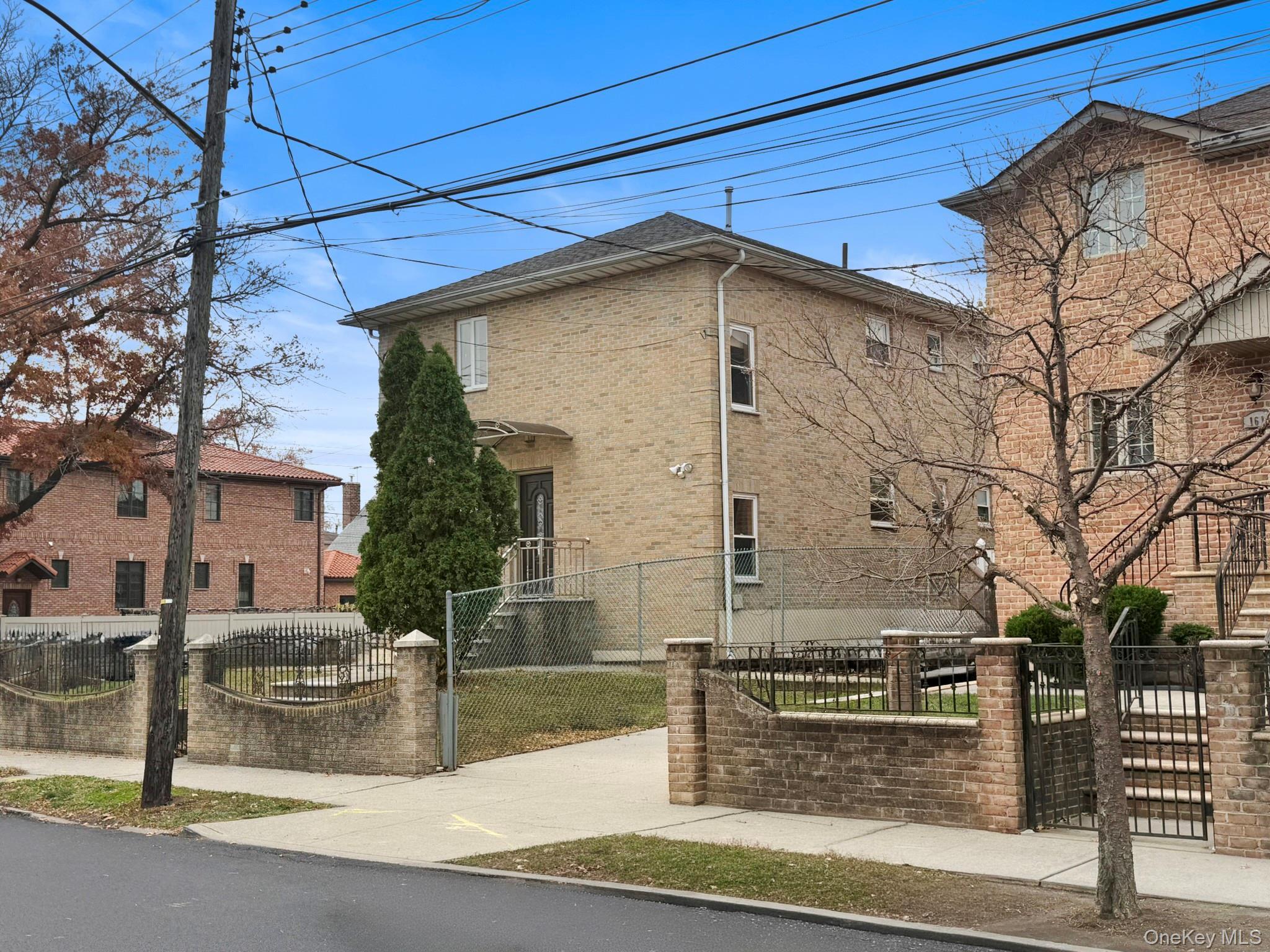 Single Family 150th  Queens, NY 11357, MLS-963928-3