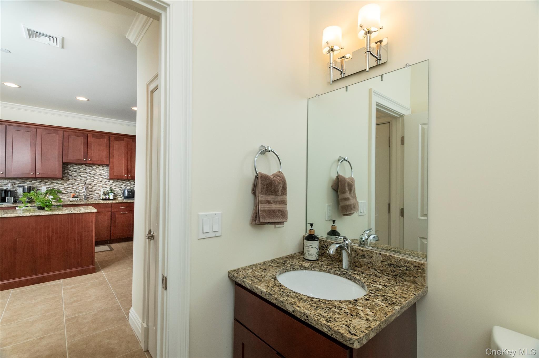 Condo Gardenia  Dutchess County, NY 12572, MLS-963941-14