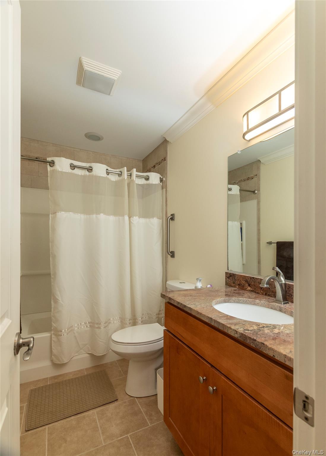 Condo Gardenia  Dutchess County, NY 12572, MLS-963941-24