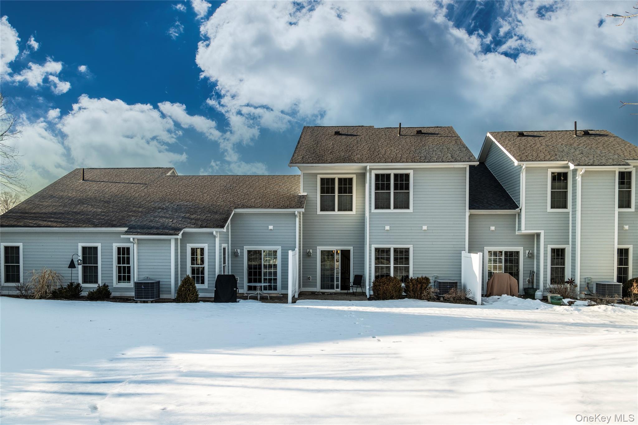 Condo Gardenia  Dutchess County, NY 12572, MLS-963941-37