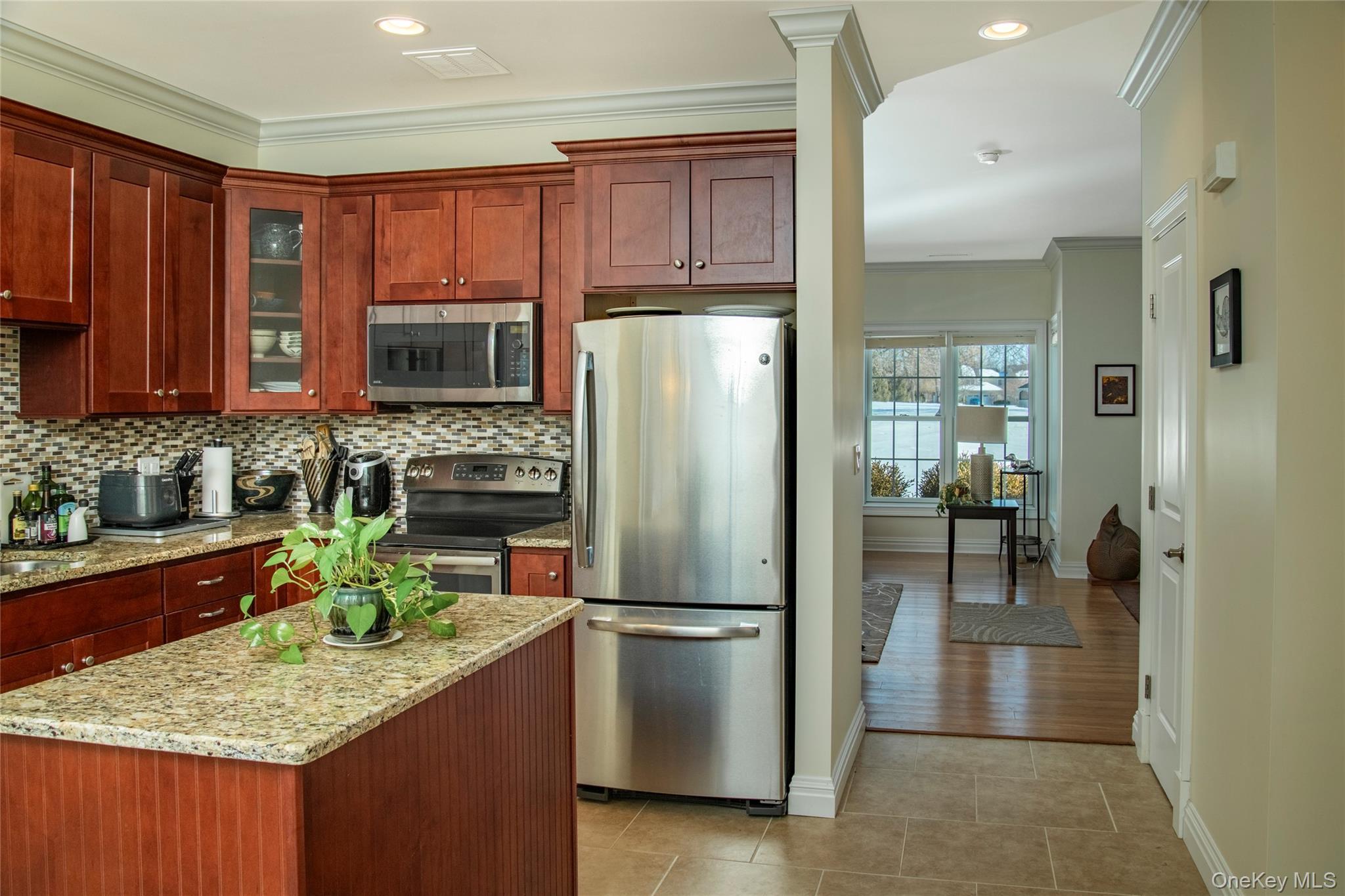 Condo Gardenia  Dutchess County, NY 12572, MLS-963941-8