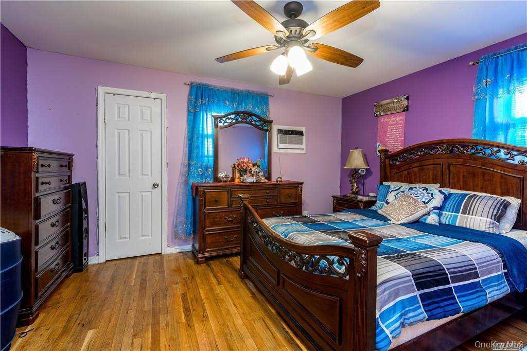Single Family Springfield  Queens, NY 11411, MLS-963943-10