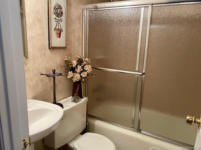 Single Family 81st  Queens, NY 11370, MLS-963954-10