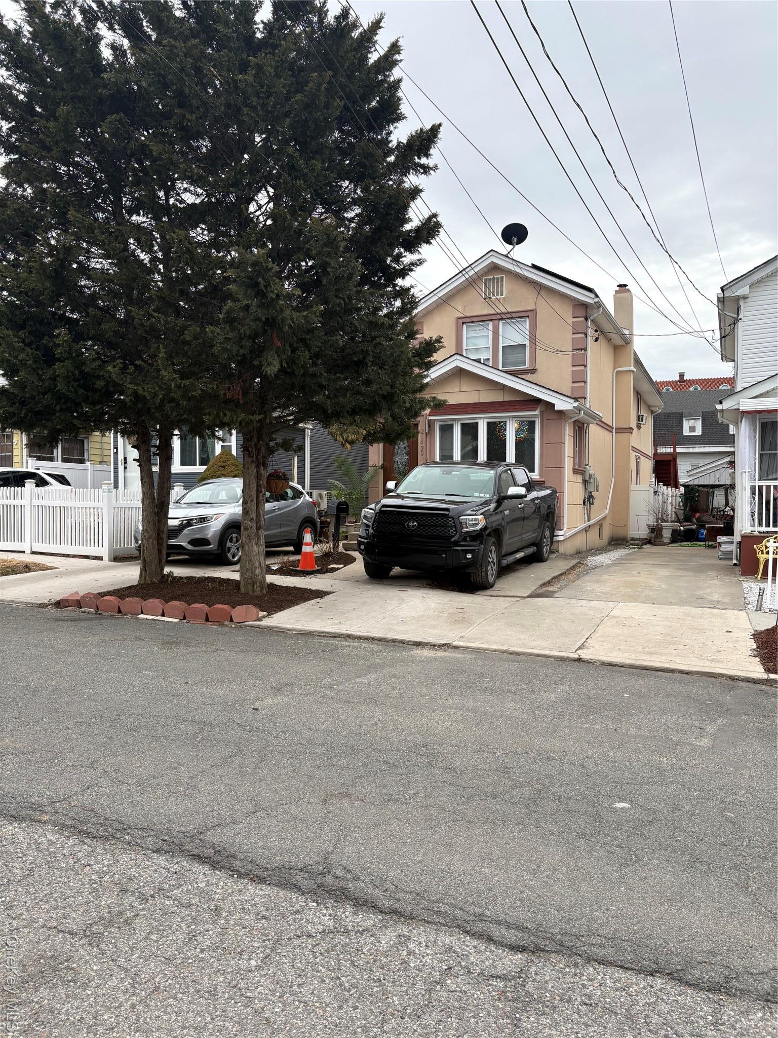 Single Family 110th  Queens, NY 11429, MLS-963956-2