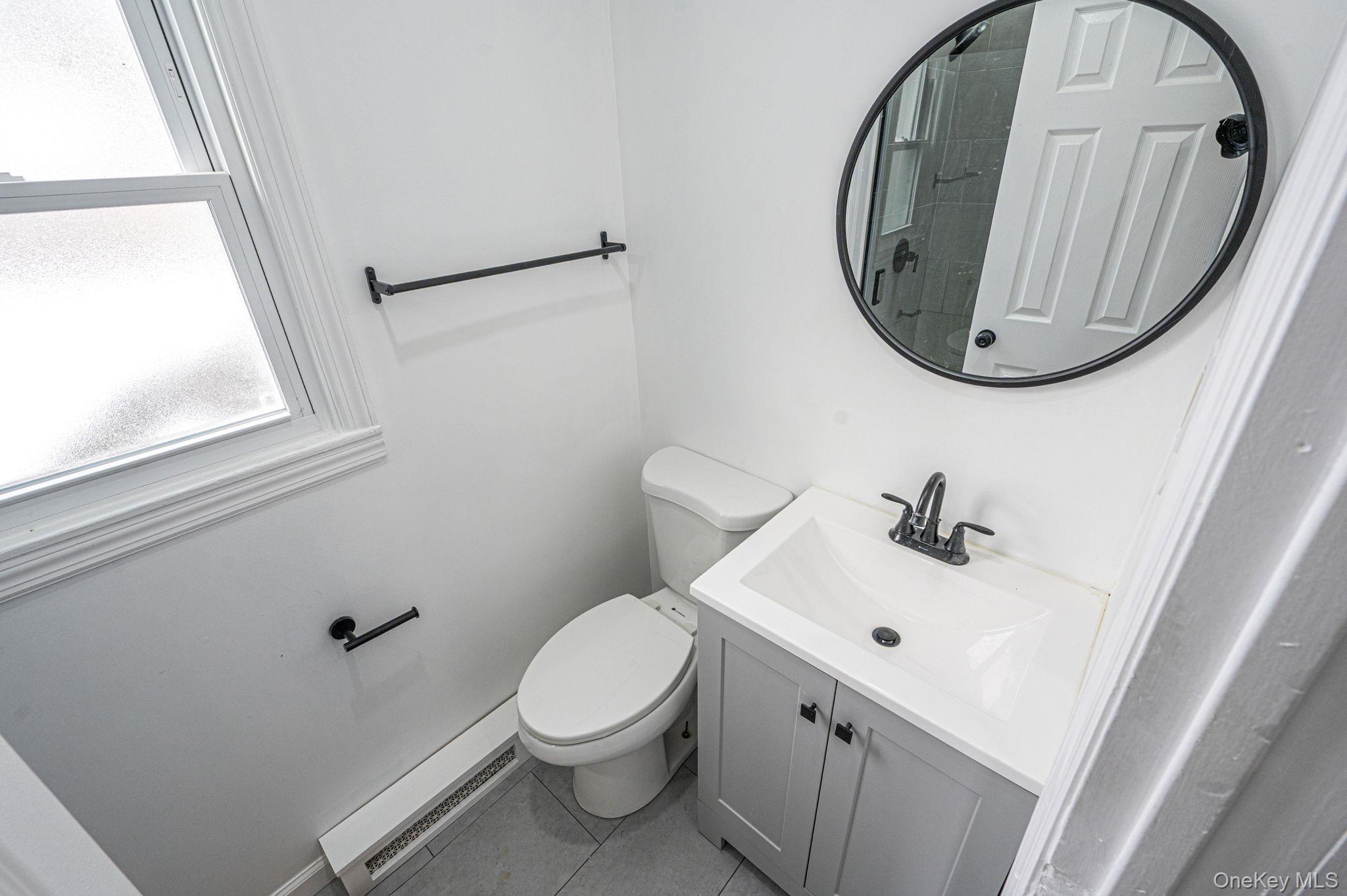 Single Family Westchester  Suffolk County, NY 11704, MLS-963964-15