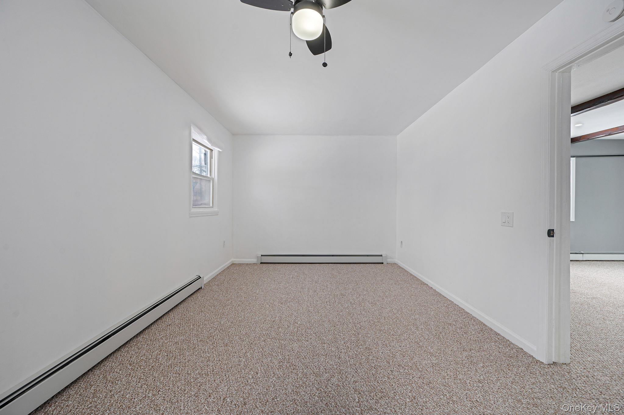 Single Family Westchester  Suffolk County, NY 11704, MLS-963964-21