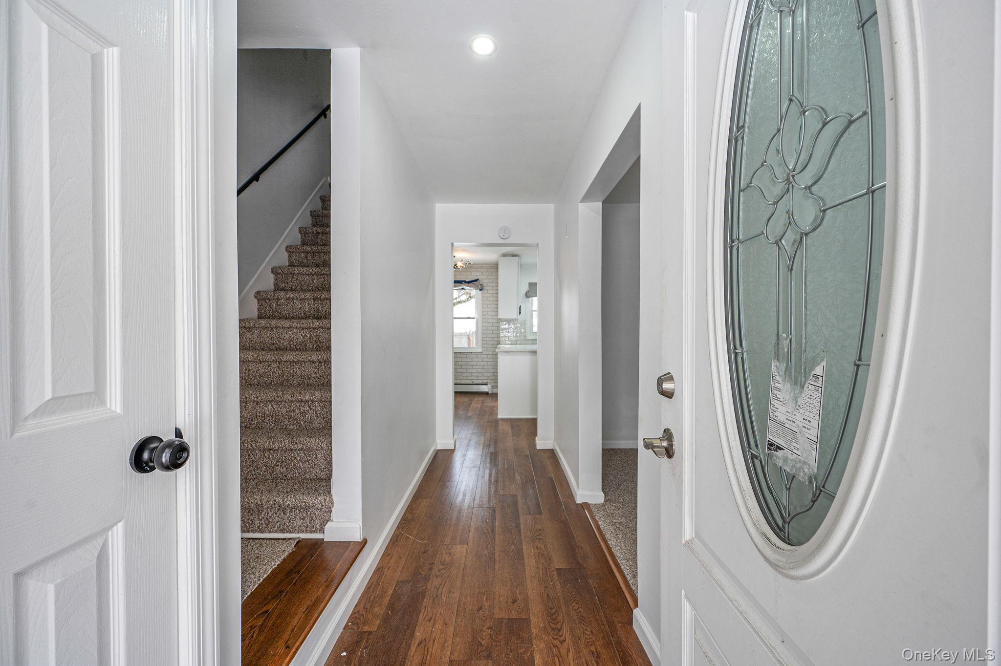 Single Family Westchester  Suffolk County, NY 11704, MLS-963964-3