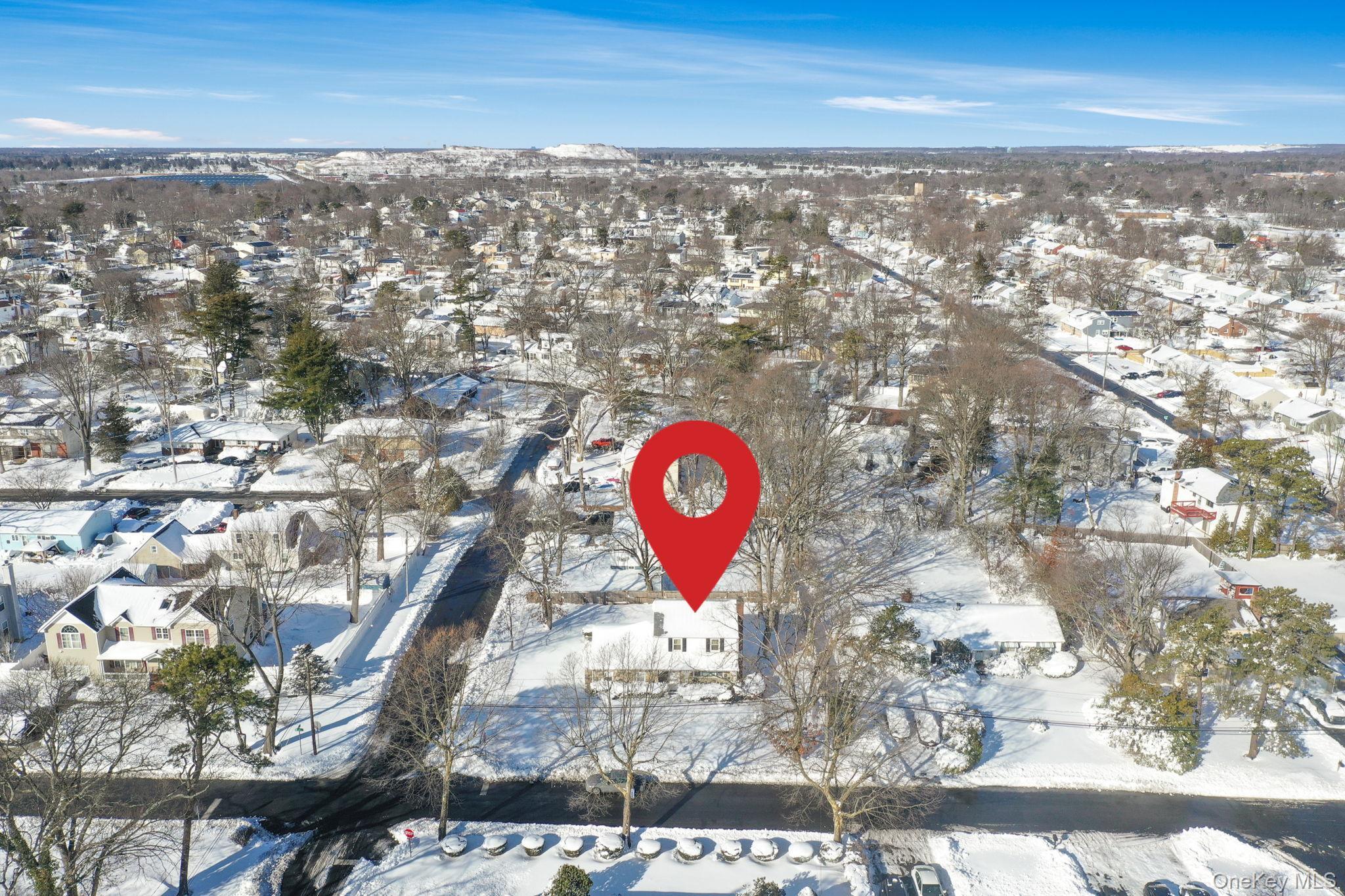 Single Family Westchester  Suffolk County, NY 11704, MLS-963964-44