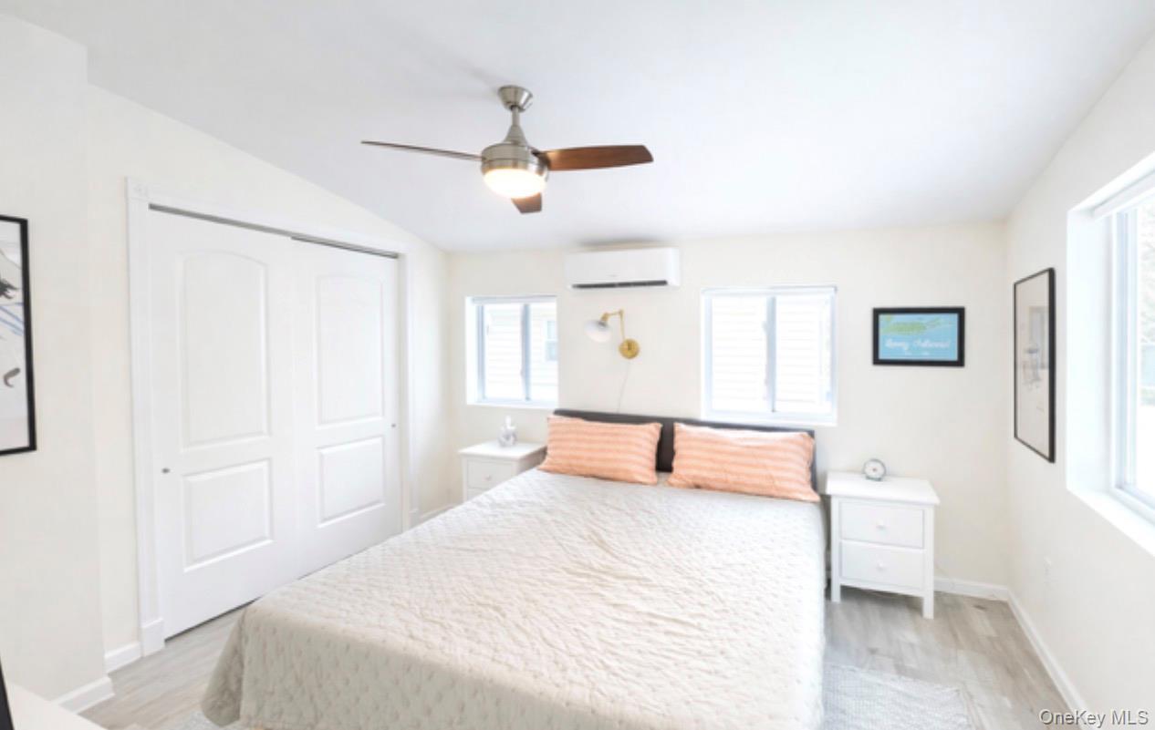 Single Family Anchor  Suffolk County, NY 11933, MLS-963965-13