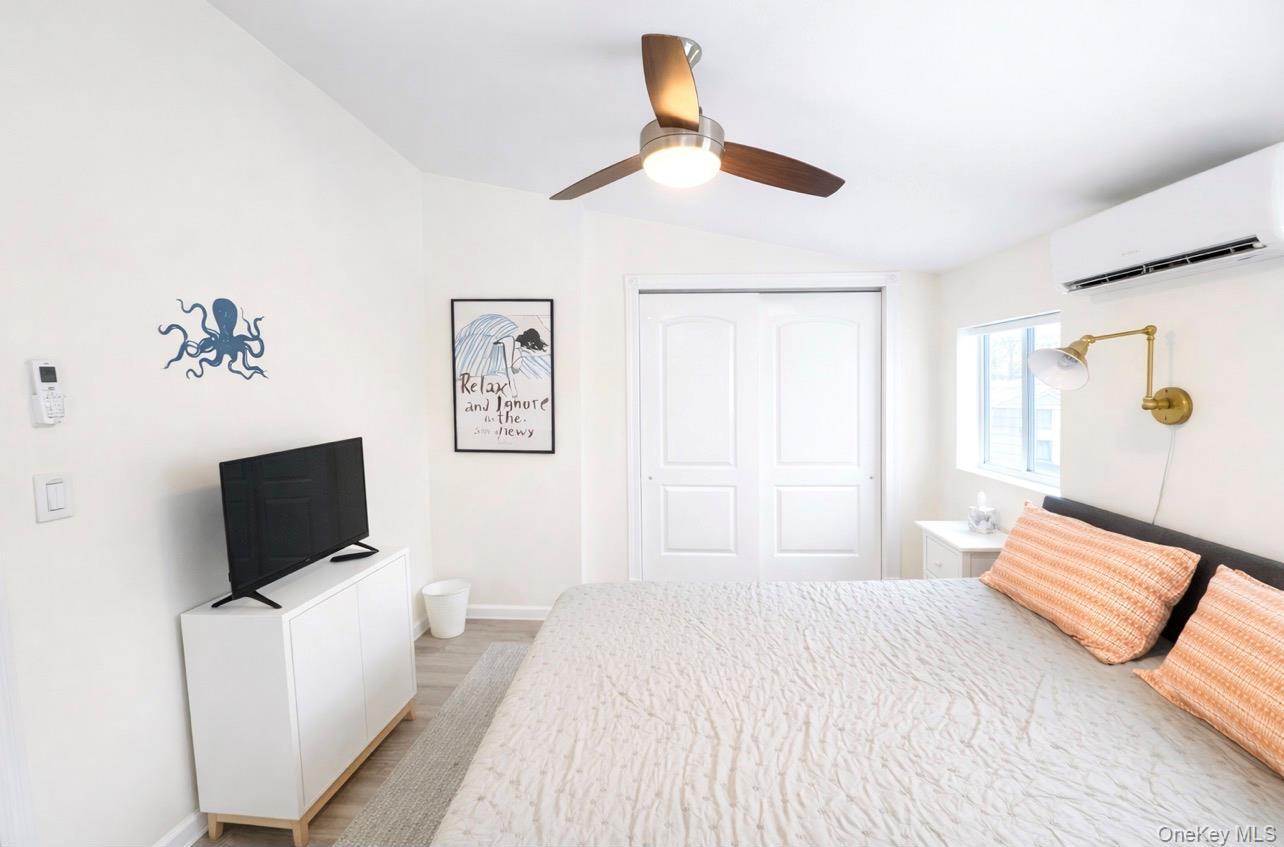 Single Family Anchor  Suffolk County, NY 11933, MLS-963965-14