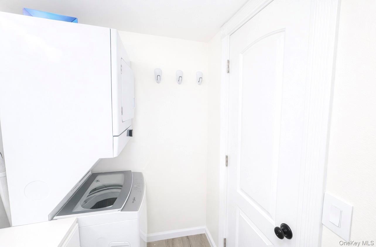 Single Family Anchor  Suffolk County, NY 11933, MLS-963965-16