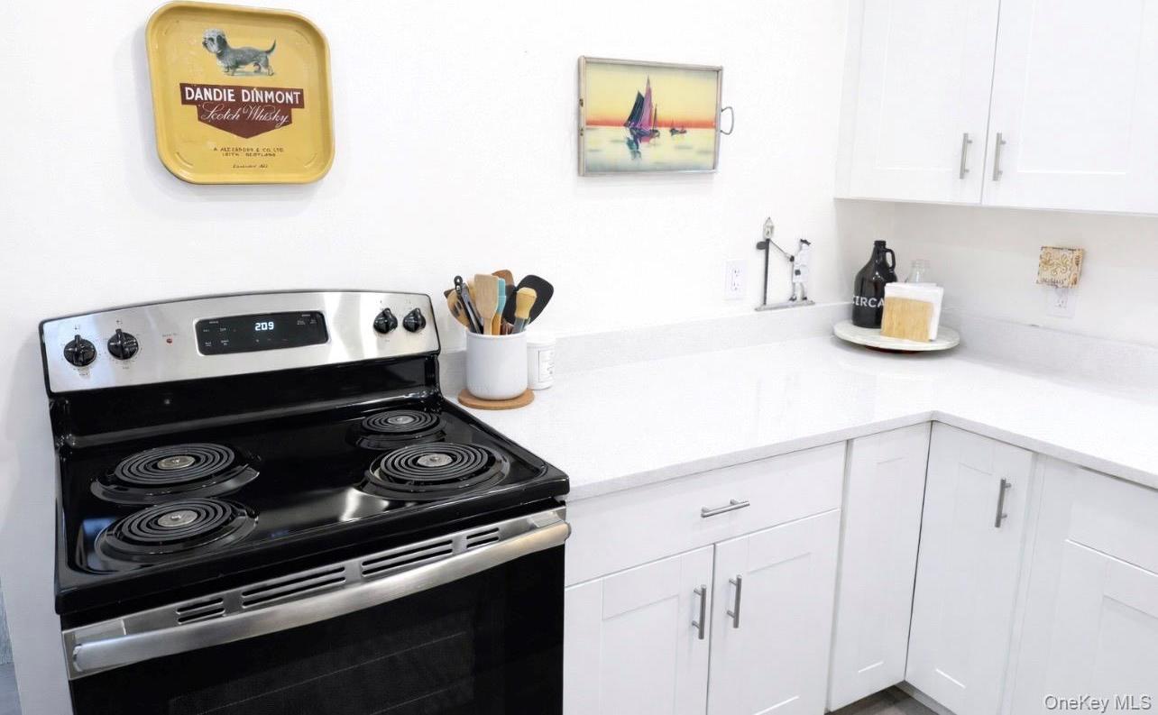 Single Family Anchor  Suffolk County, NY 11933, MLS-963965-5