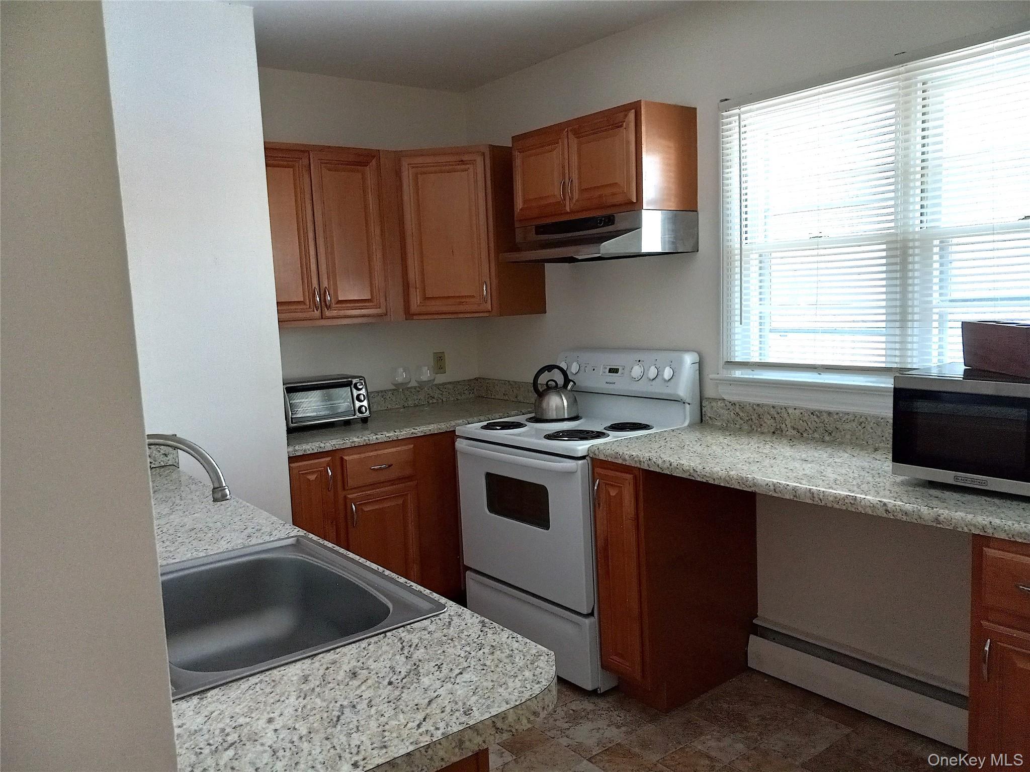 Single Family Hobbs Dutchess County, NY 12514, MLS-963966-18