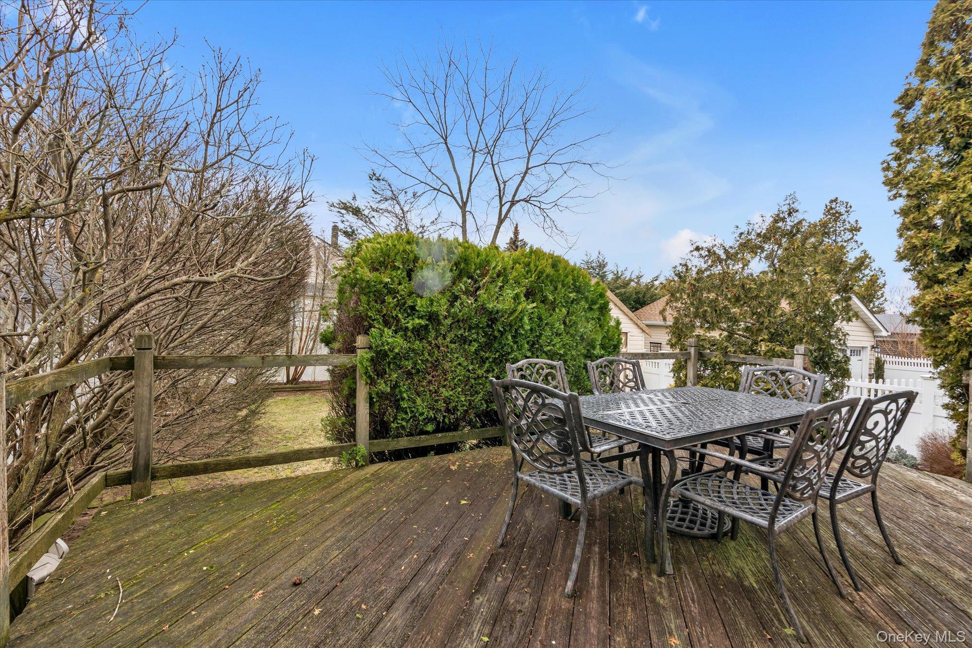 Single Family Everett  Nassau County, NY 11563, MLS-963977-15