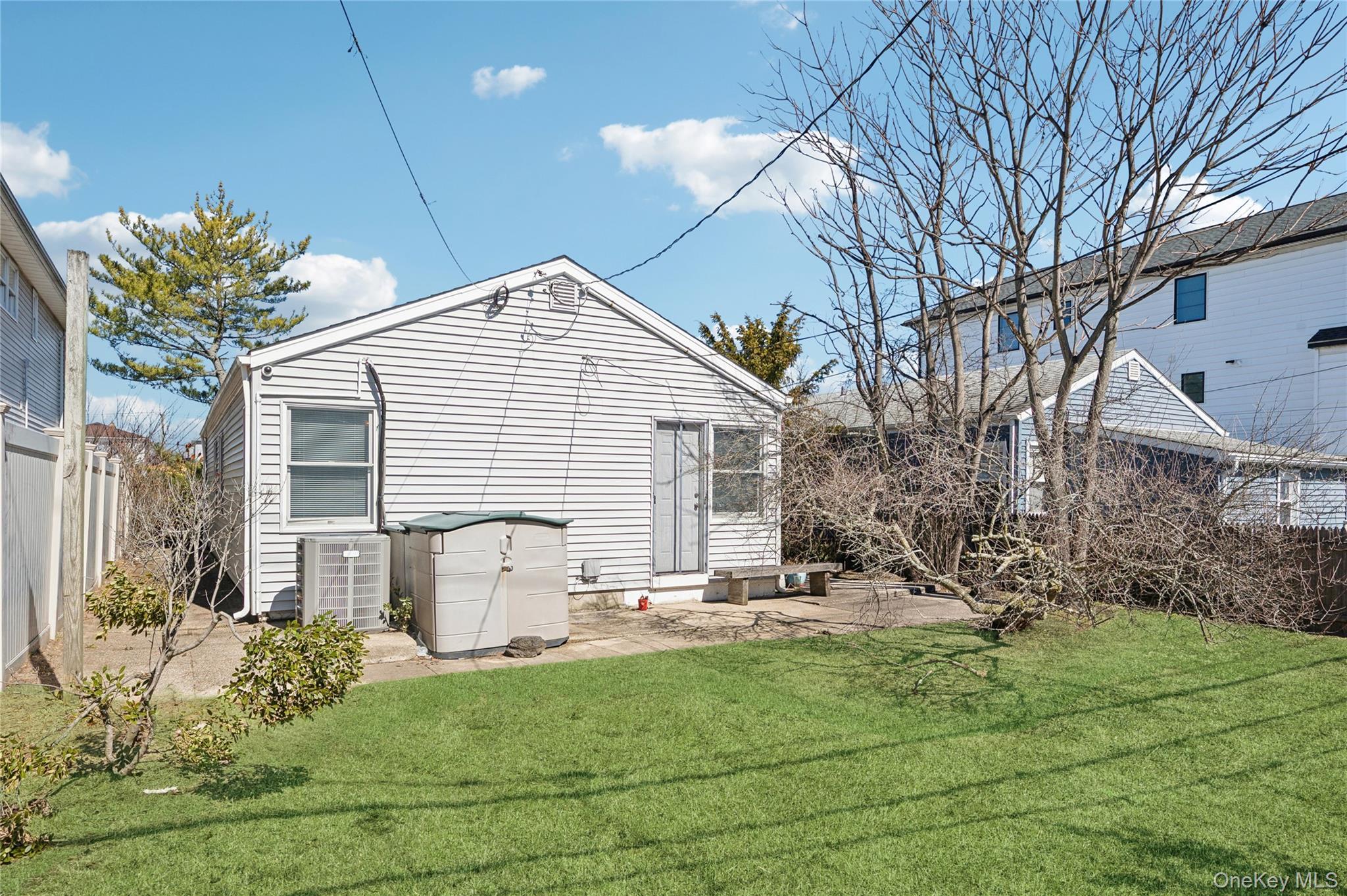 Single Family Park  Nassau County, NY 11561, MLS-964006-19