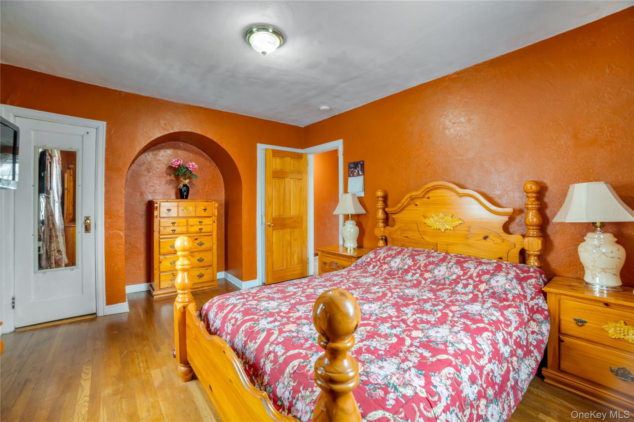 Single Family 87th  Queens, NY 11426, MLS-964011-15