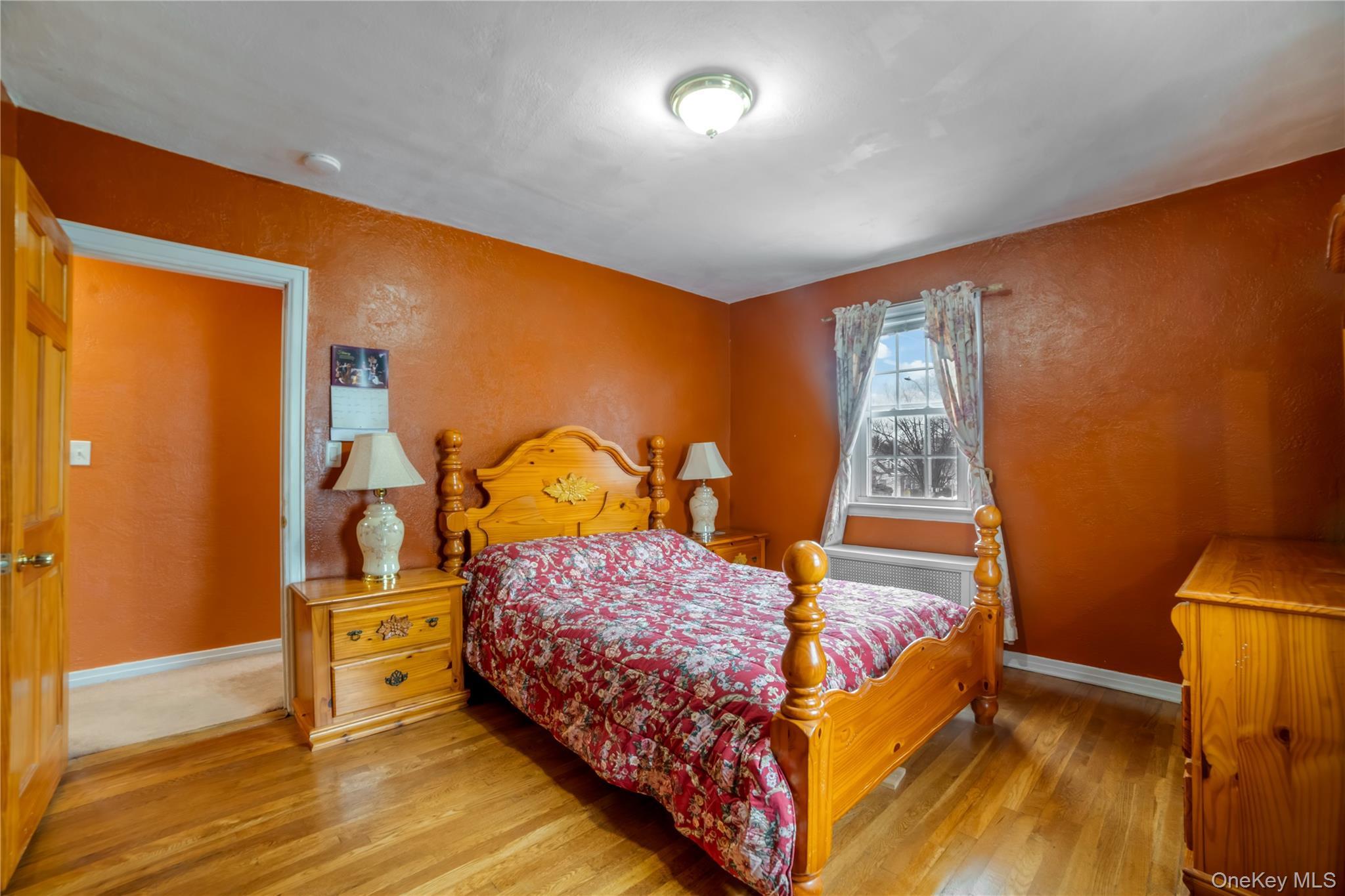 Single Family 87th  Queens, NY 11426, MLS-964011-16