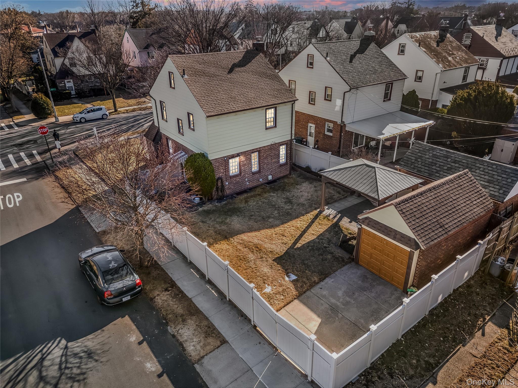 Single Family 87th  Queens, NY 11426, MLS-964011-3