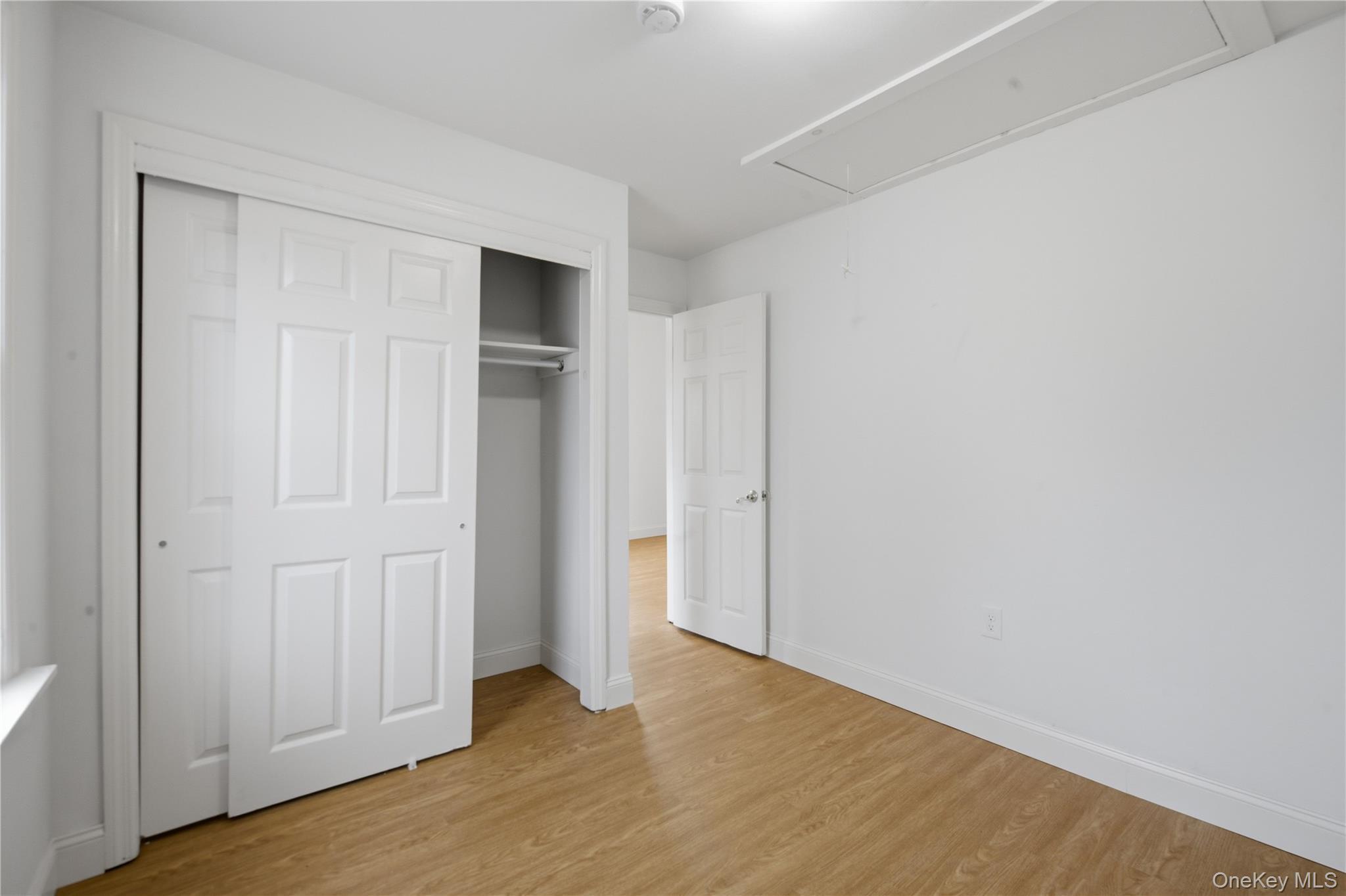 Single Family Edgewater  Suffolk County, NY 11951, MLS-964014-10