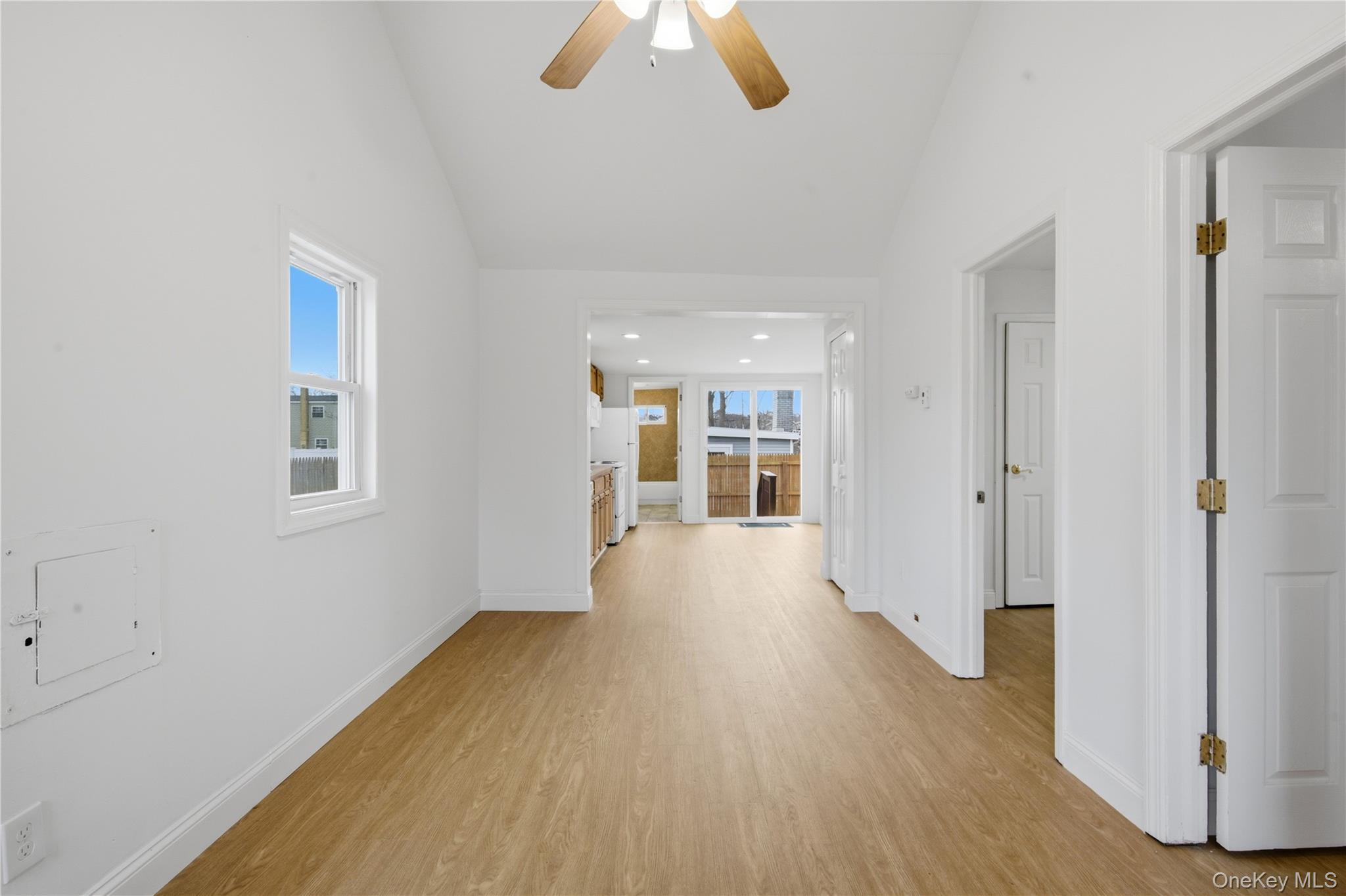 Single Family Edgewater  Suffolk County, NY 11951, MLS-964014-11