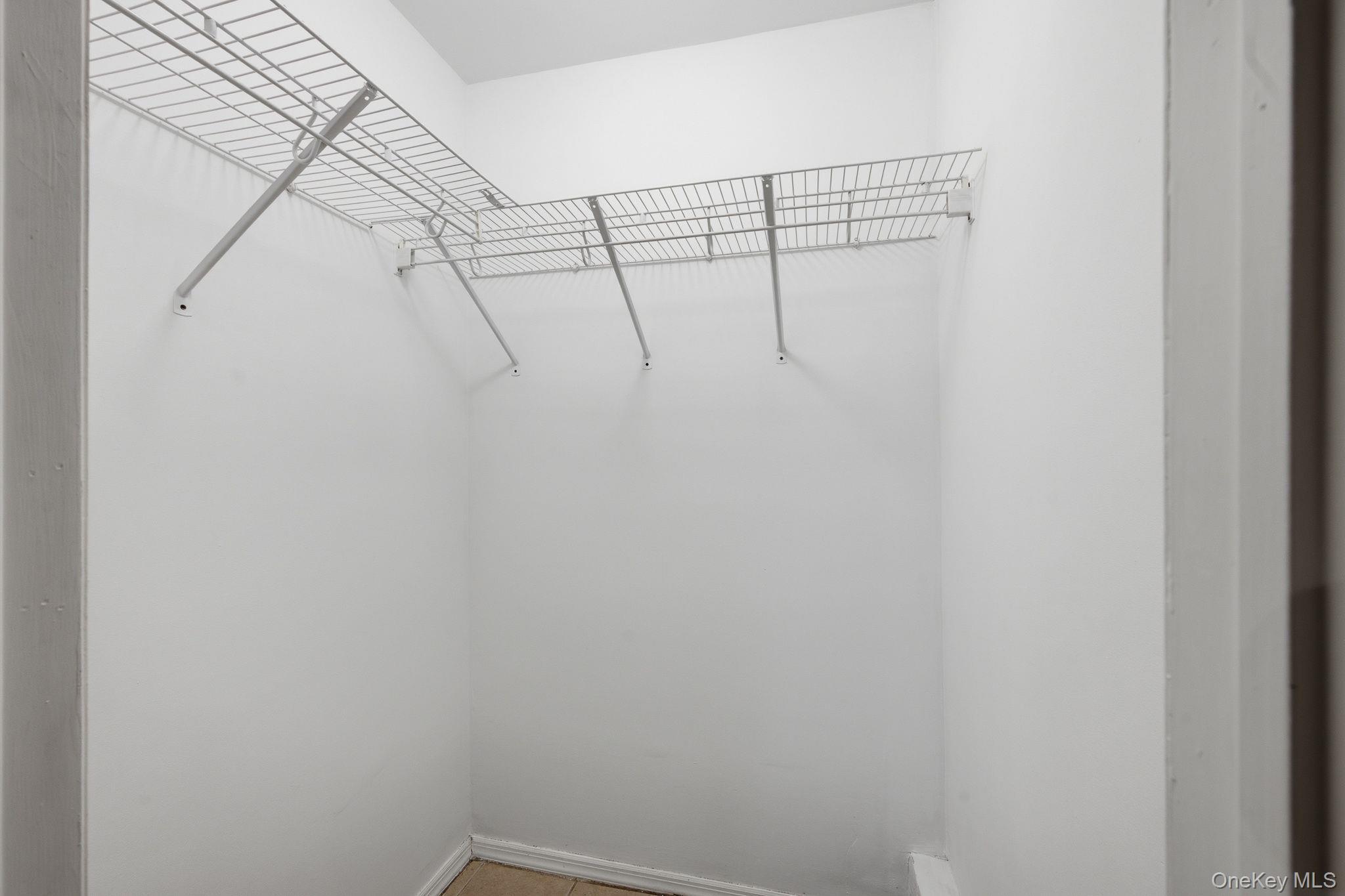 Single Family Edgewater  Suffolk County, NY 11951, MLS-964014-21