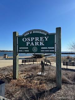 Single Family Edgewater  Suffolk County, NY 11951, MLS-964014-24