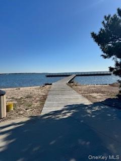 Single Family Edgewater  Suffolk County, NY 11951, MLS-964014-26