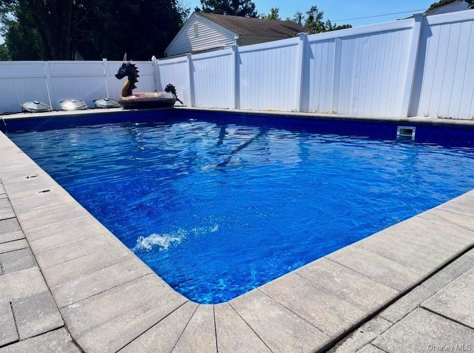 Single Family Hummel  Suffolk County, NY 11741, MLS-964031-29