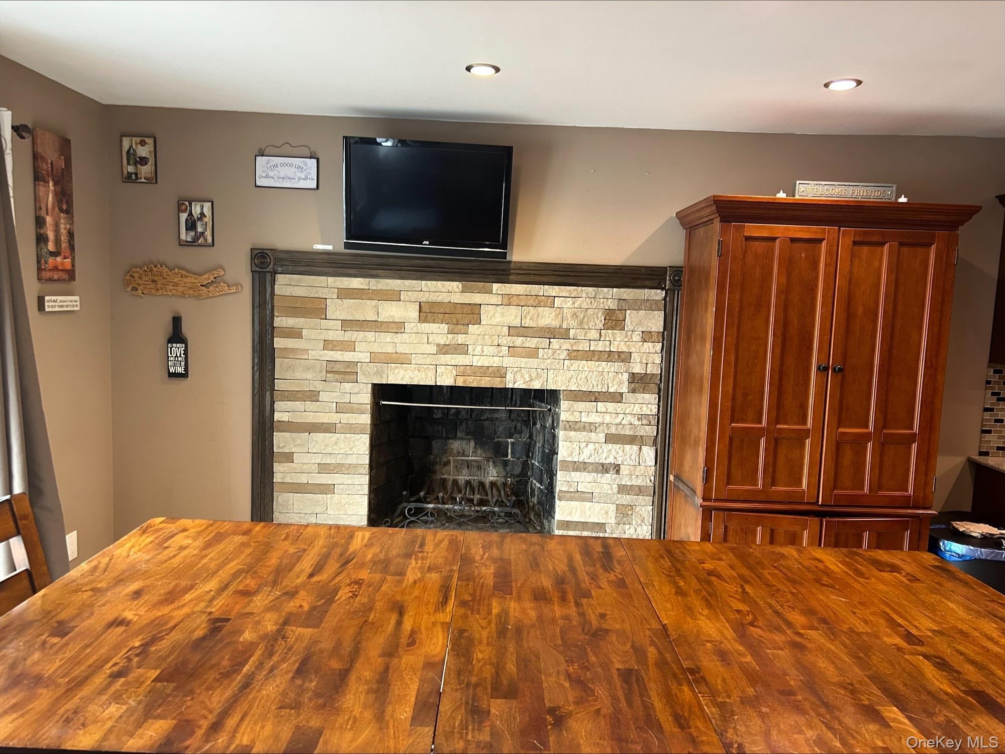 Single Family Hummel  Suffolk County, NY 11741, MLS-964031-6