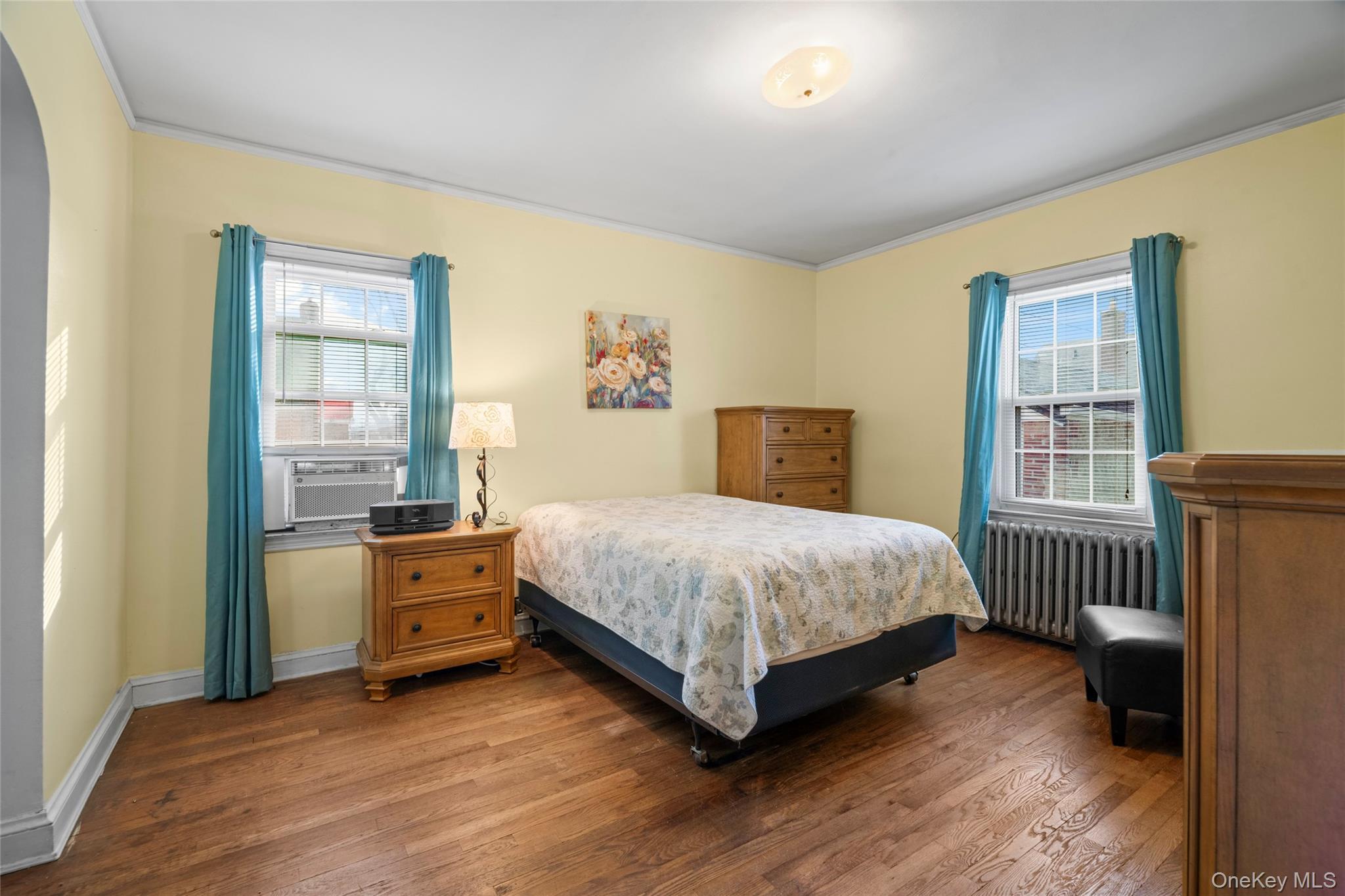 Single Family 231 Street  Queens, NY 11411, MLS-964051-16