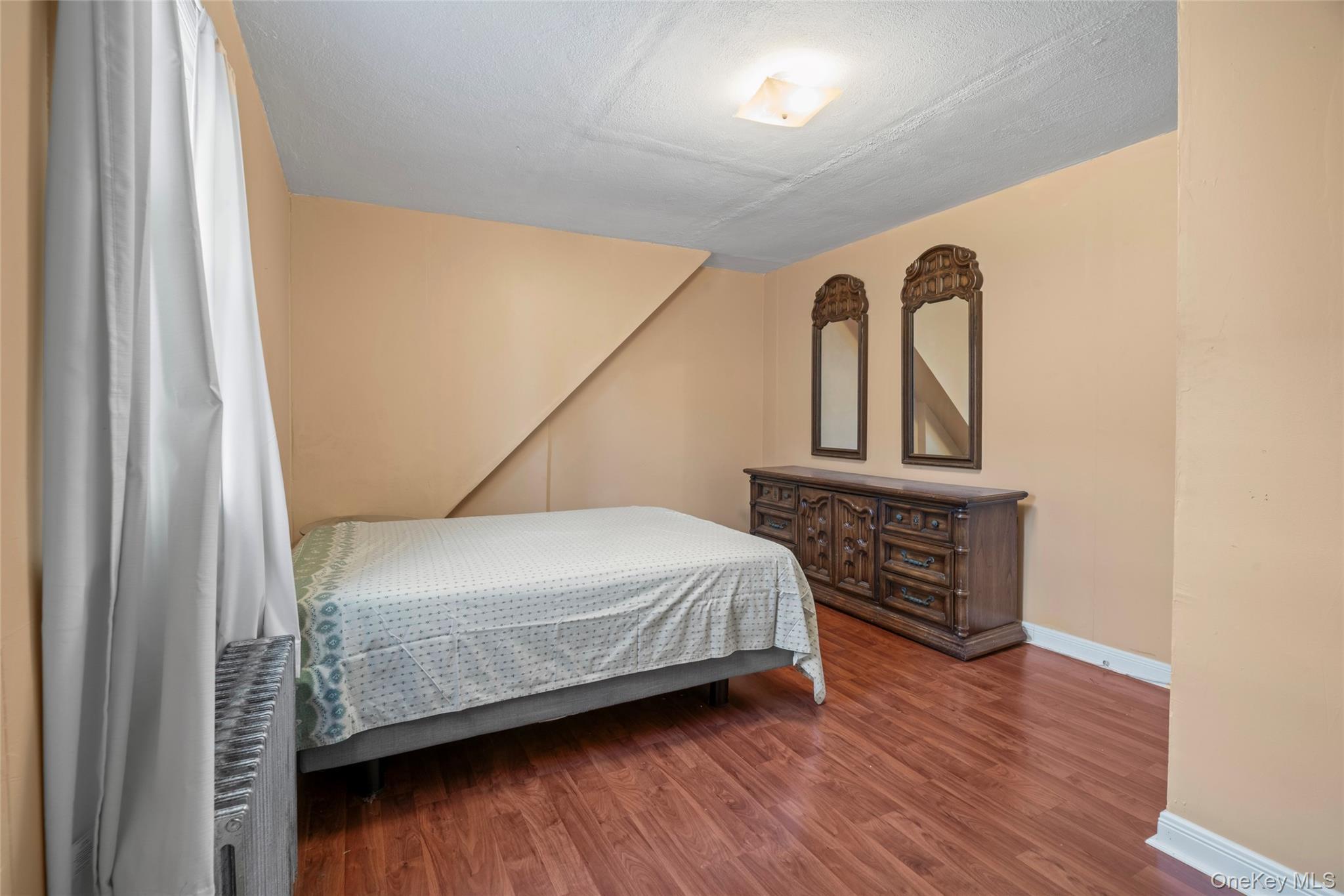 Single Family 231 Street  Queens, NY 11411, MLS-964051-21