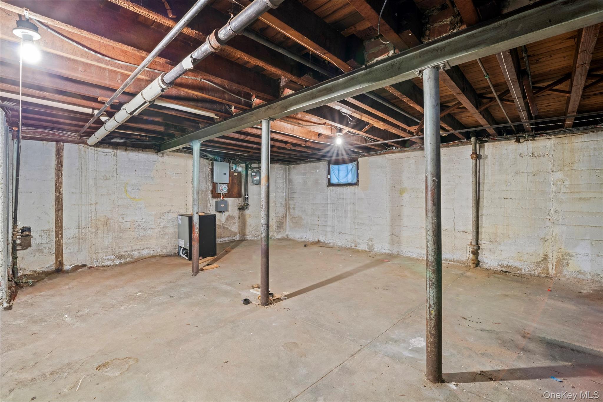 Single Family 231 Street  Queens, NY 11411, MLS-964051-30