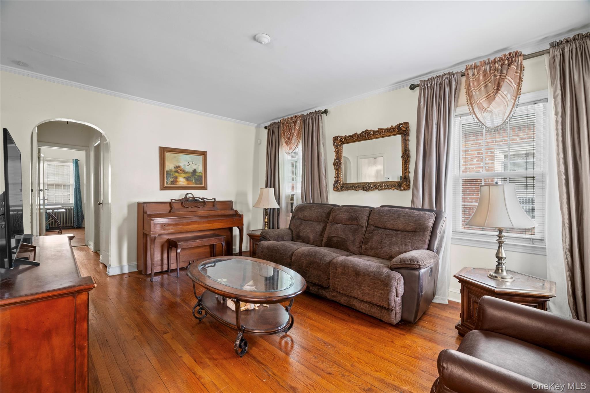 Single Family 231 Street  Queens, NY 11411, MLS-964051-8