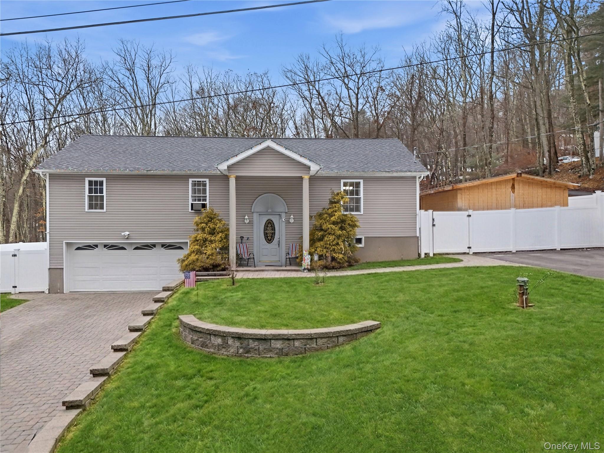 Single Family Hazelwood  Sullivan County, NY 12790, MLS-964064-2