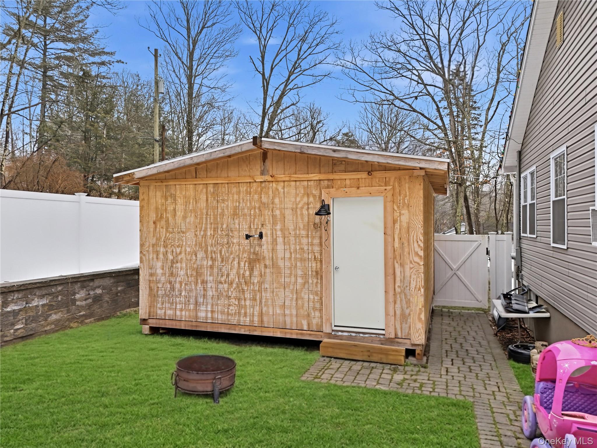 Single Family Hazelwood  Sullivan County, NY 12790, MLS-964064-26