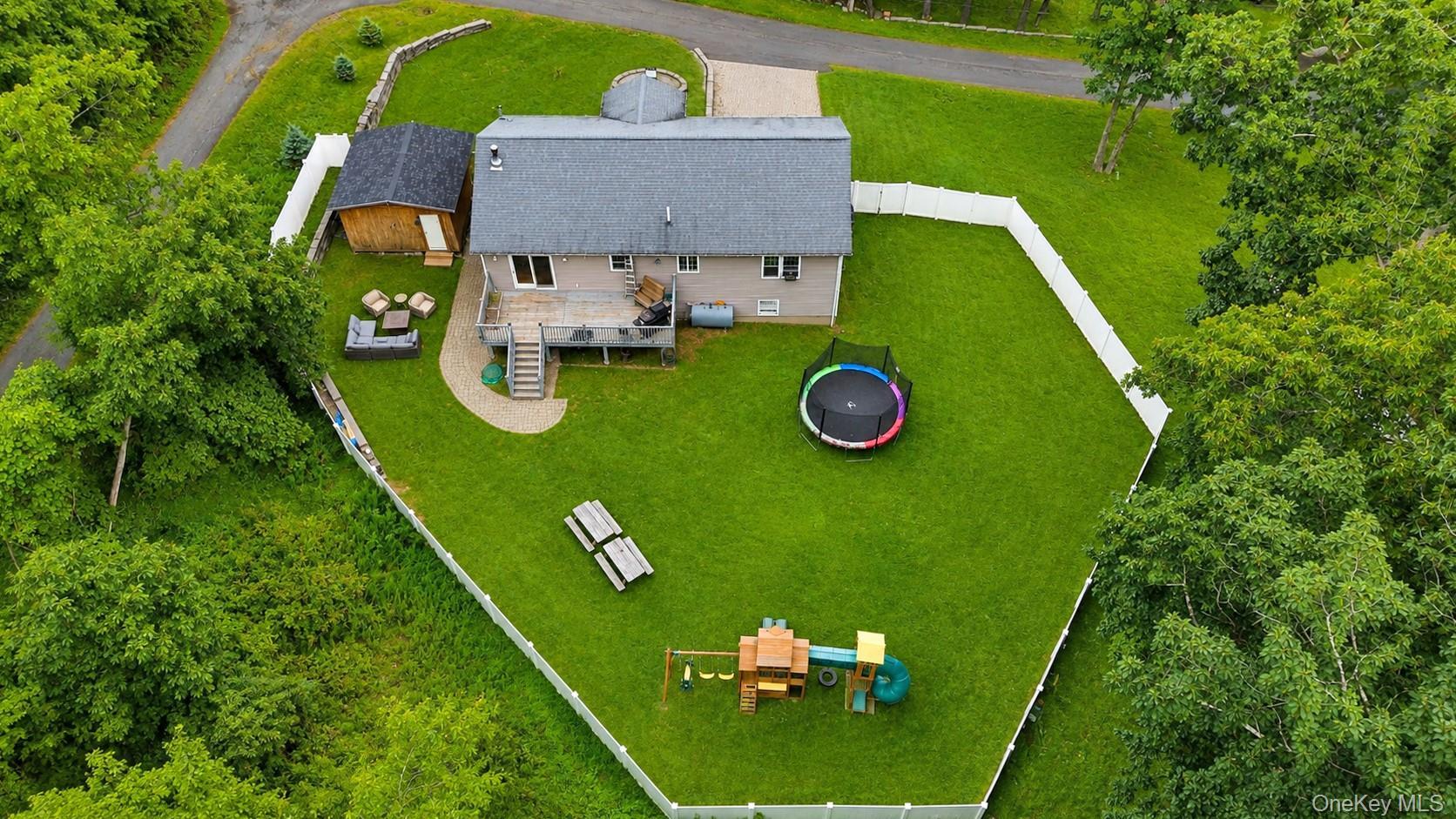 Single Family Hazelwood Road N  Sullivan County, NY 12790, MLS-964064-32